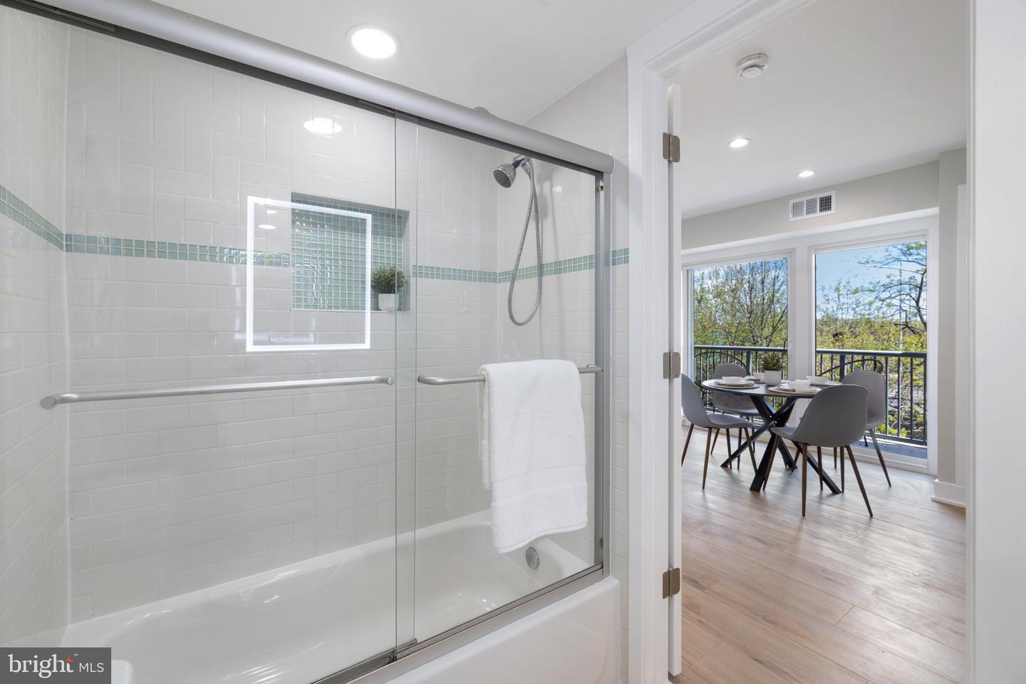 8000 LE HAVRE PL #16, FALLS CHURCH, Virginia 22042, 1 Bedroom Bedrooms, ,1 BathroomBathrooms,Residential,For sale,8000 LE HAVRE PL #16,VAFX2235070 MLS # VAFX2235070