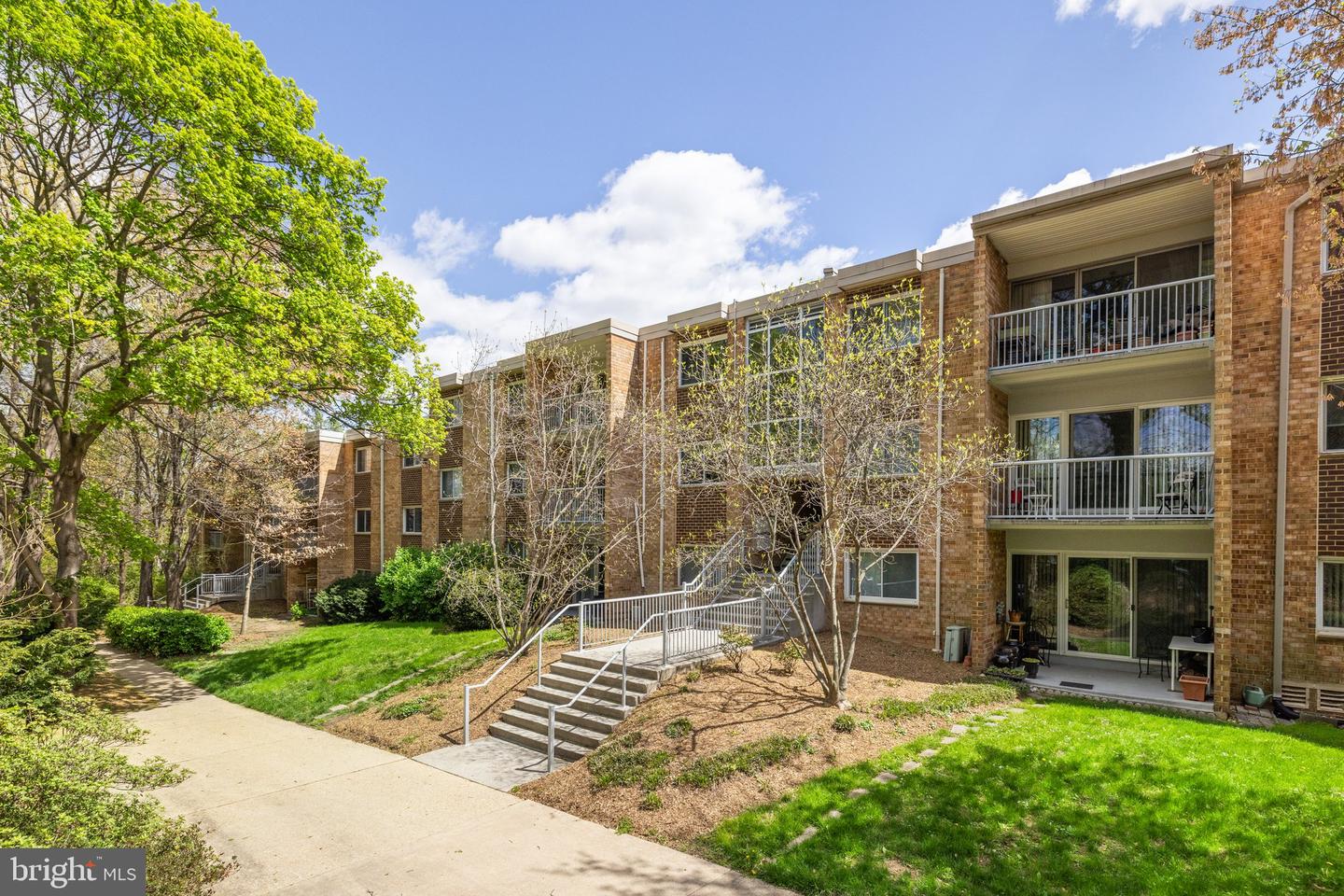 8000 LE HAVRE PL #16, FALLS CHURCH, Virginia 22042, 1 Bedroom Bedrooms, ,1 BathroomBathrooms,Residential,For sale,8000 LE HAVRE PL #16,VAFX2235070 MLS # VAFX2235070