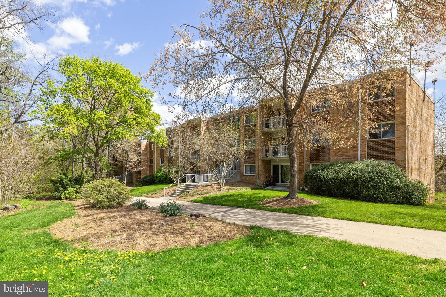 8000 LE HAVRE PL #16, FALLS CHURCH, Virginia 22042, 1 Bedroom Bedrooms, ,1 BathroomBathrooms,Residential,For sale,8000 LE HAVRE PL #16,VAFX2235070 MLS # VAFX2235070