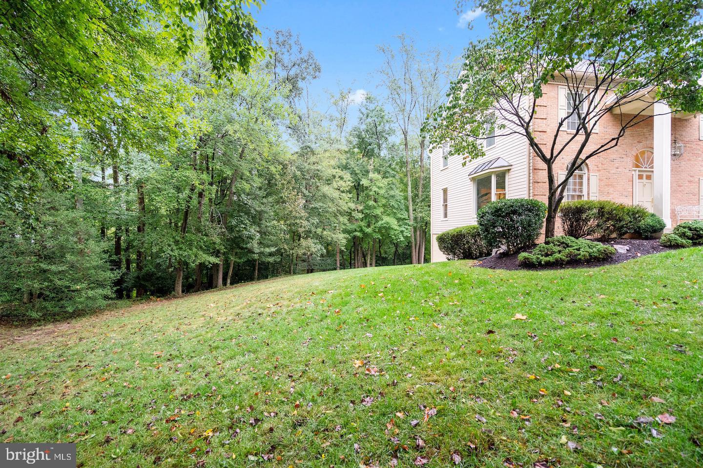 4427 BROOKSIDE DR, ALEXANDRIA, Virginia 22312, 5 Bedrooms Bedrooms, ,3 BathroomsBathrooms,Residential,For sale,4427 BROOKSIDE DR,VAFX2235446 MLS # VAFX2235446