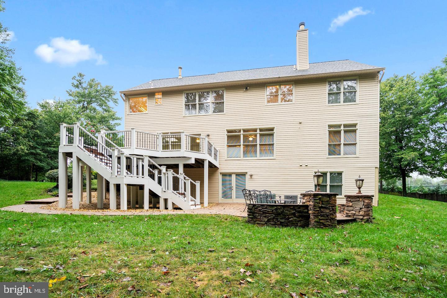 4427 BROOKSIDE DR, ALEXANDRIA, Virginia 22312, 5 Bedrooms Bedrooms, ,3 BathroomsBathrooms,Residential,For sale,4427 BROOKSIDE DR,VAFX2235446 MLS # VAFX2235446
