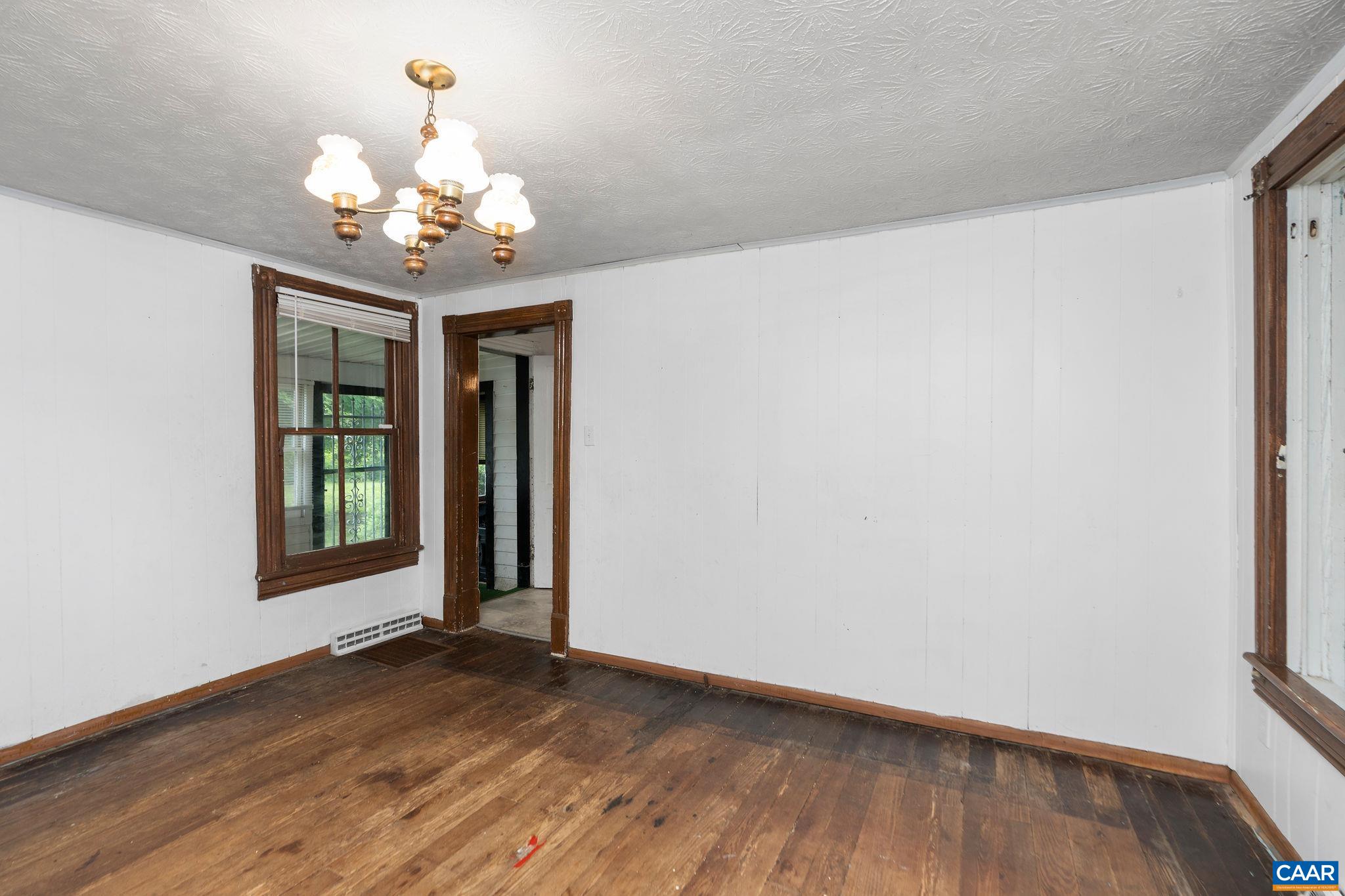 1795 NEW HOPE AND CRIMORA RD, CRIMORA, Virginia 24431, 4 Bedrooms Bedrooms, ,1 BathroomBathrooms,Residential,1795 NEW HOPE AND CRIMORA RD,665904 MLS # 665904