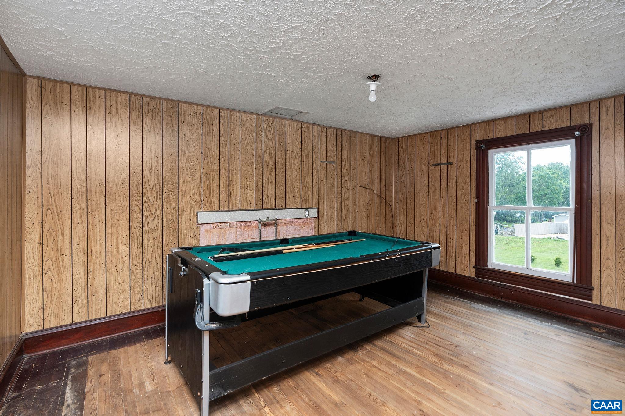 1795 NEW HOPE AND CRIMORA RD, CRIMORA, Virginia 24431, 4 Bedrooms Bedrooms, ,1 BathroomBathrooms,Residential,1795 NEW HOPE AND CRIMORA RD,665904 MLS # 665904