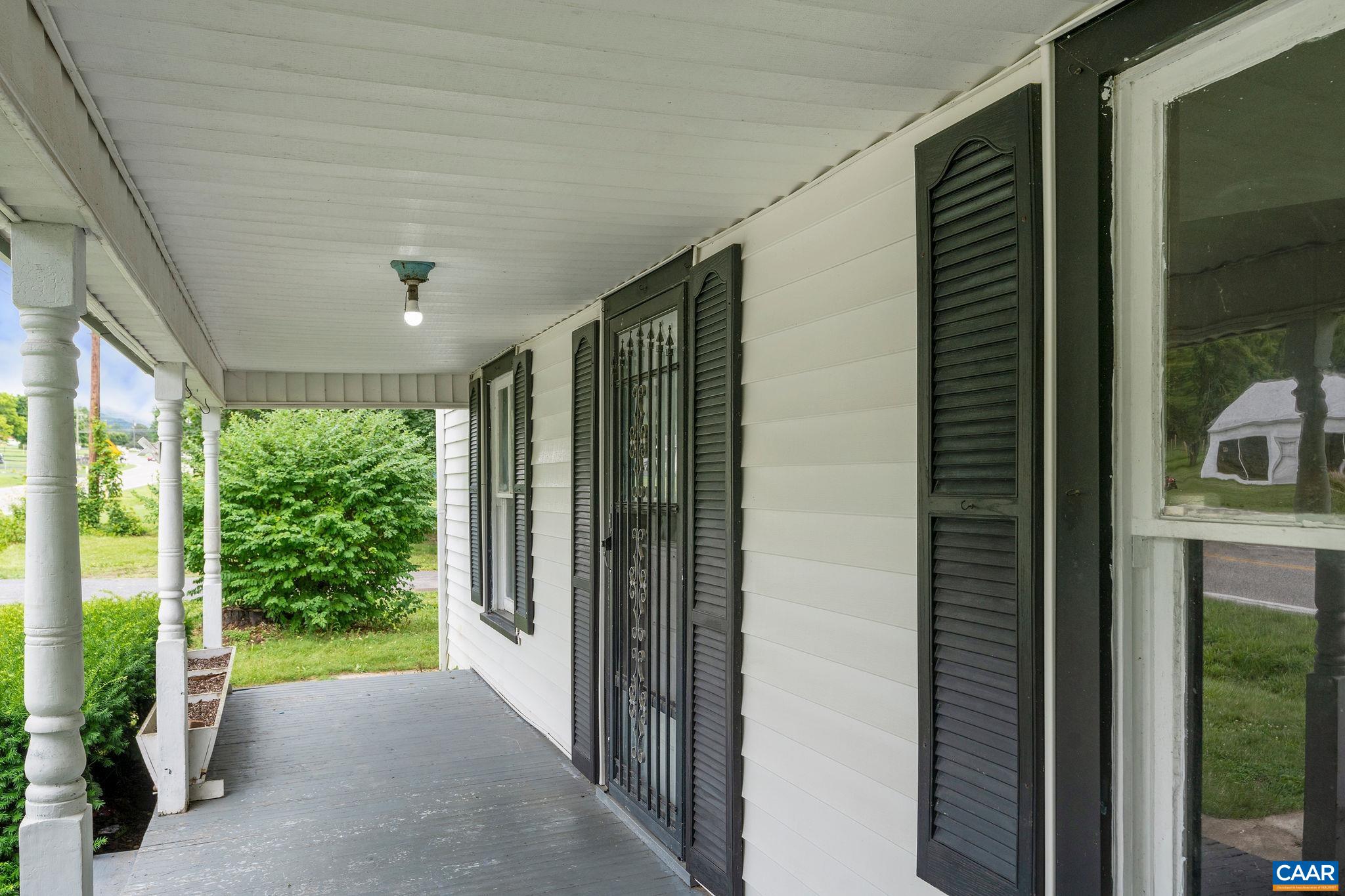 1795 NEW HOPE AND CRIMORA RD, CRIMORA, Virginia 24431, 4 Bedrooms Bedrooms, ,1 BathroomBathrooms,Residential,1795 NEW HOPE AND CRIMORA RD,665904 MLS # 665904