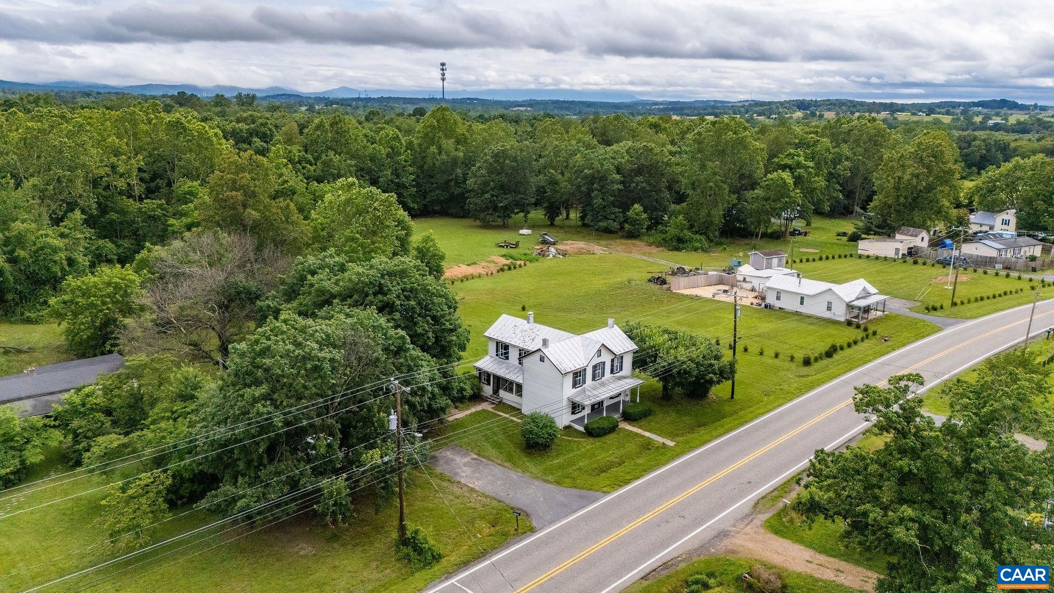 1795 NEW HOPE AND CRIMORA RD, CRIMORA, Virginia 24431, 4 Bedrooms Bedrooms, ,1 BathroomBathrooms,Residential,1795 NEW HOPE AND CRIMORA RD,665904 MLS # 665904