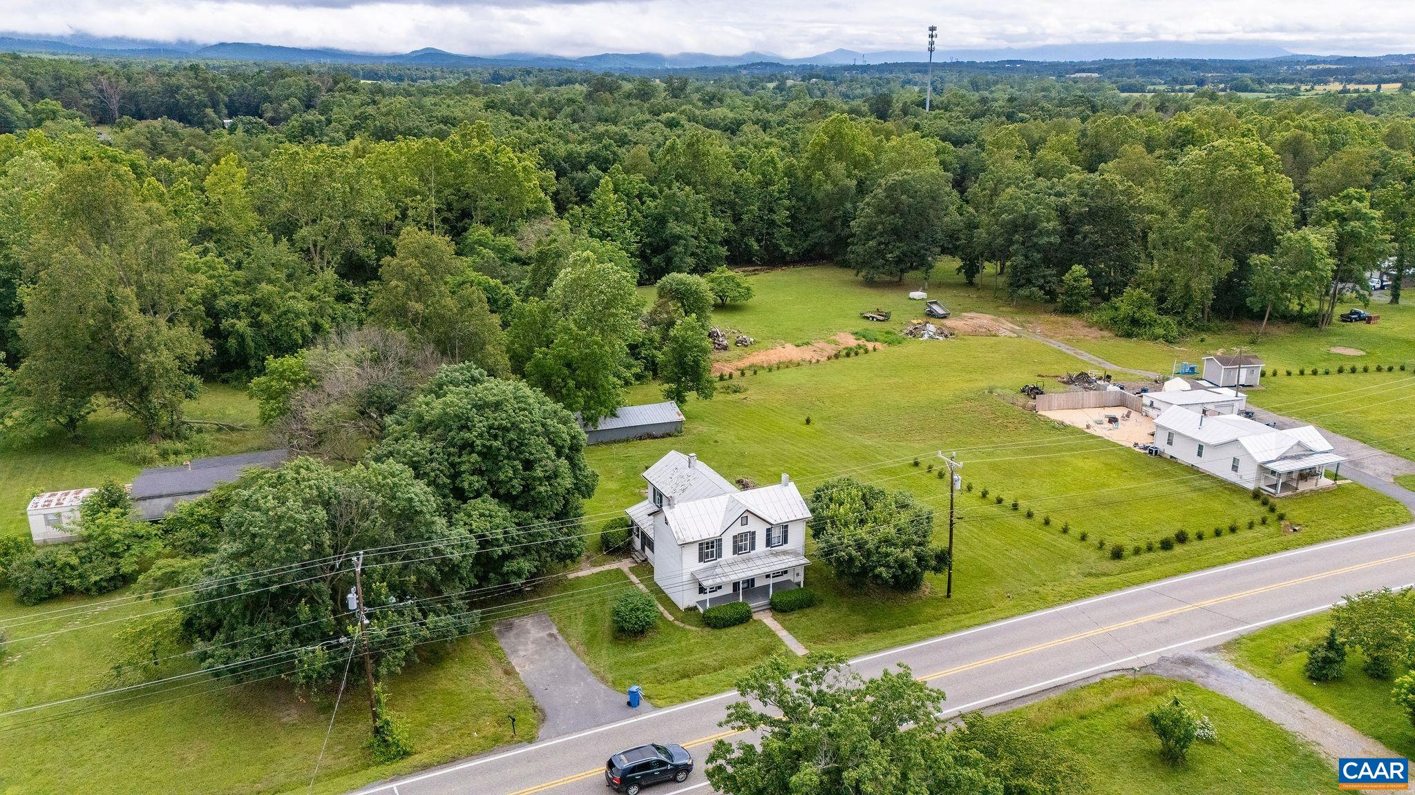 1795 NEW HOPE AND CRIMORA RD, CRIMORA, Virginia 24431, 4 Bedrooms Bedrooms, ,1 BathroomBathrooms,Residential,1795 NEW HOPE AND CRIMORA RD,665904 MLS # 665904