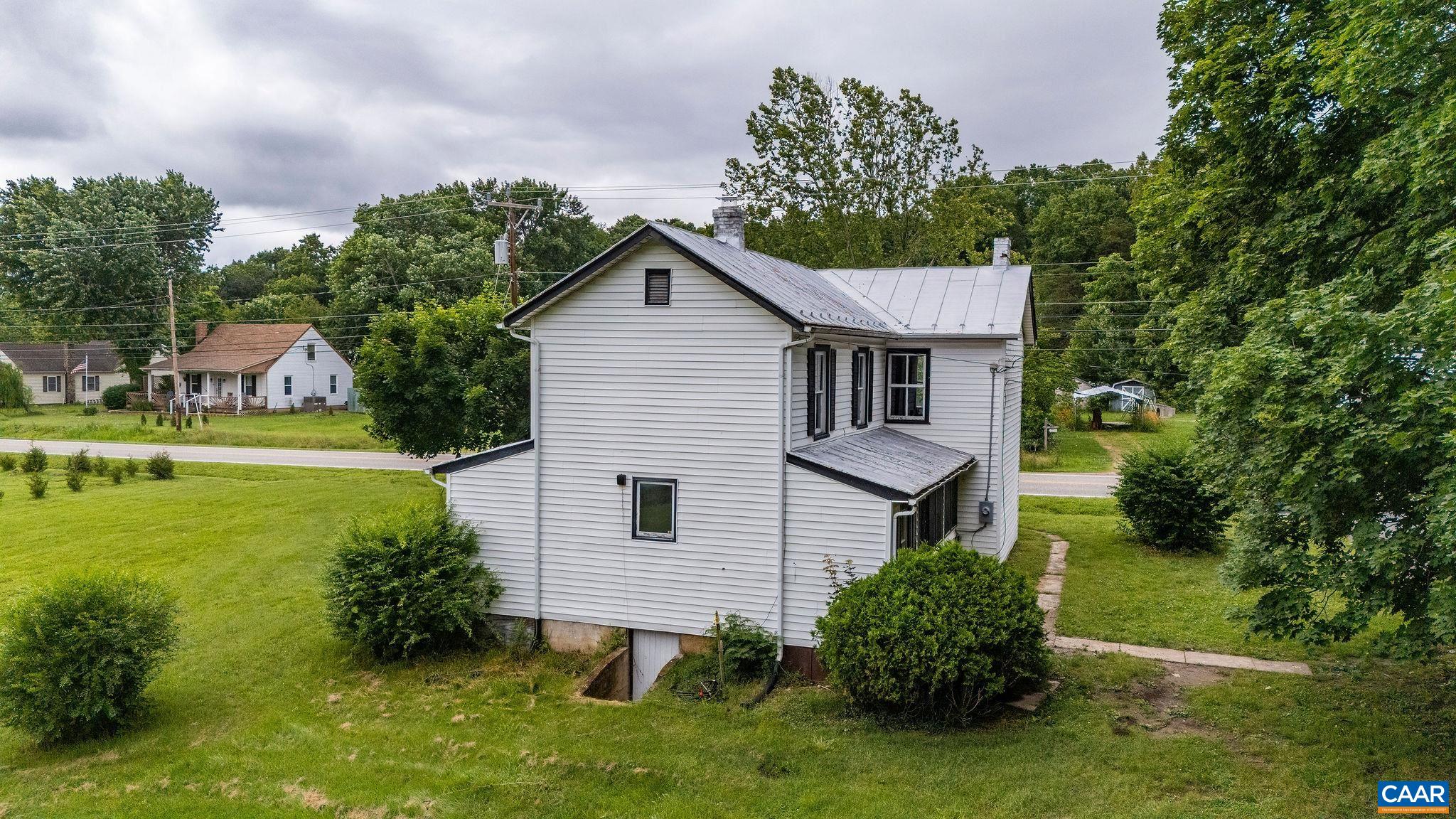 1795 NEW HOPE AND CRIMORA RD, CRIMORA, Virginia 24431, 4 Bedrooms Bedrooms, ,1 BathroomBathrooms,Residential,1795 NEW HOPE AND CRIMORA RD,665904 MLS # 665904