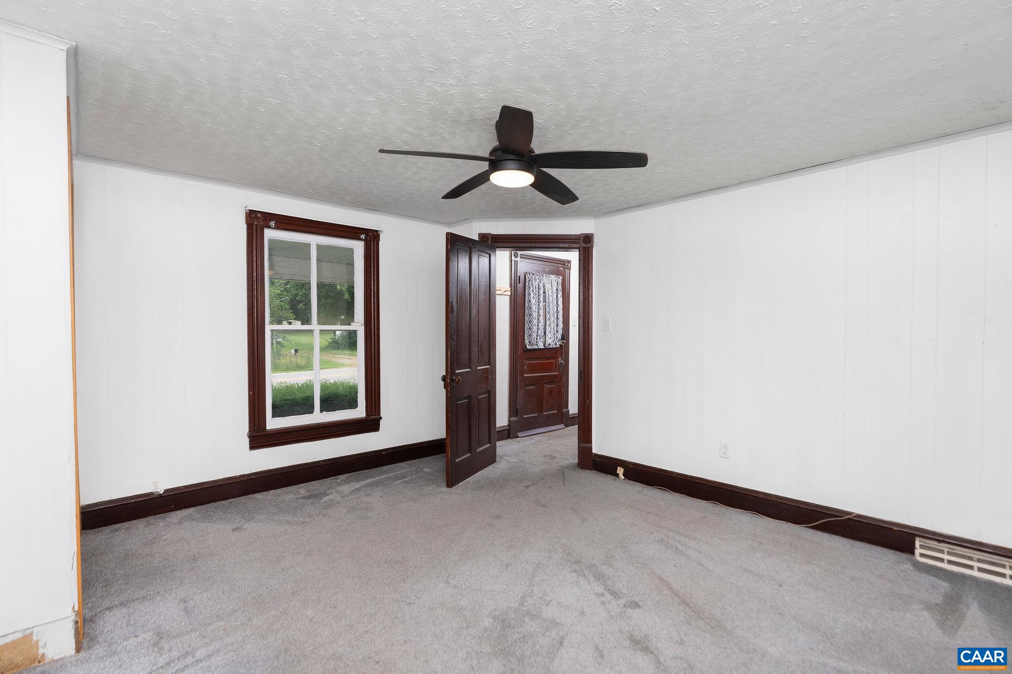 1795 NEW HOPE AND CRIMORA RD, CRIMORA, Virginia 24431, 4 Bedrooms Bedrooms, ,1 BathroomBathrooms,Residential,1795 NEW HOPE AND CRIMORA RD,665904 MLS # 665904