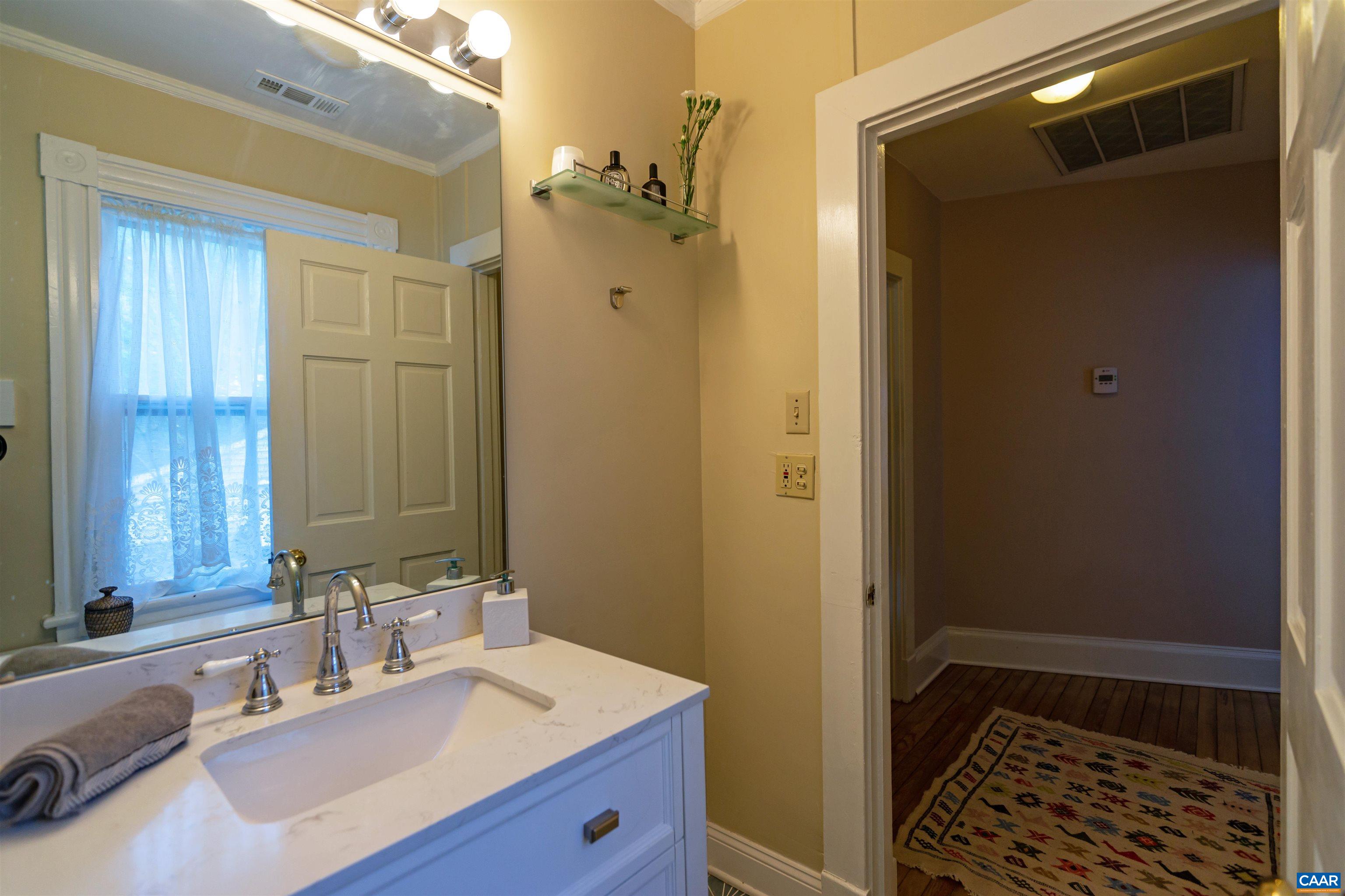 921 CHERRY AVE, CHARLOTTESVILLE, Virginia 22903, 5 Bedrooms Bedrooms, ,2 BathroomsBathrooms,Residential,921 CHERRY AVE,665939 MLS # 665939