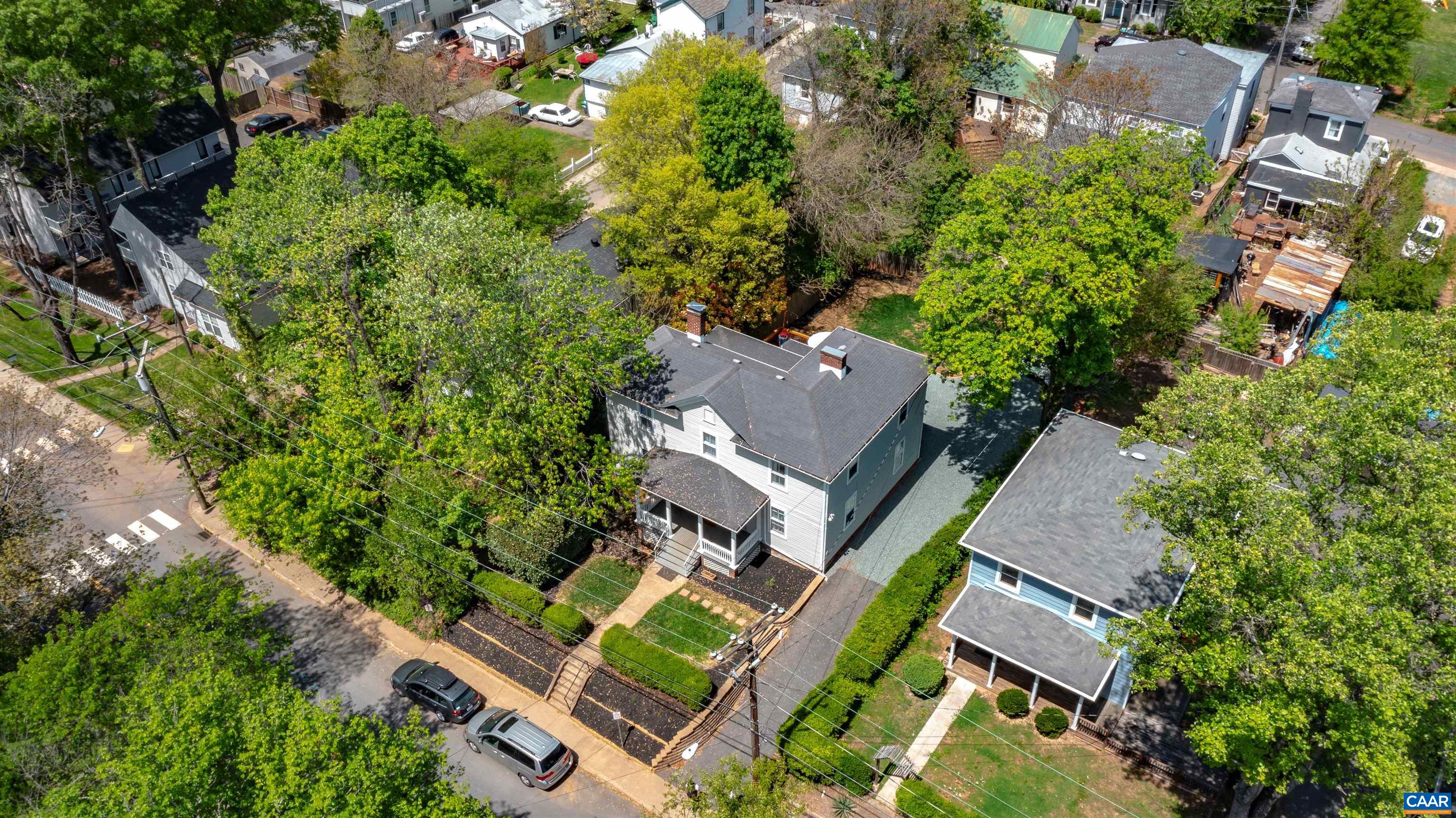 921 CHERRY AVE, CHARLOTTESVILLE, Virginia 22903, 5 Bedrooms Bedrooms, ,2 BathroomsBathrooms,Residential,921 CHERRY AVE,665939 MLS # 665939