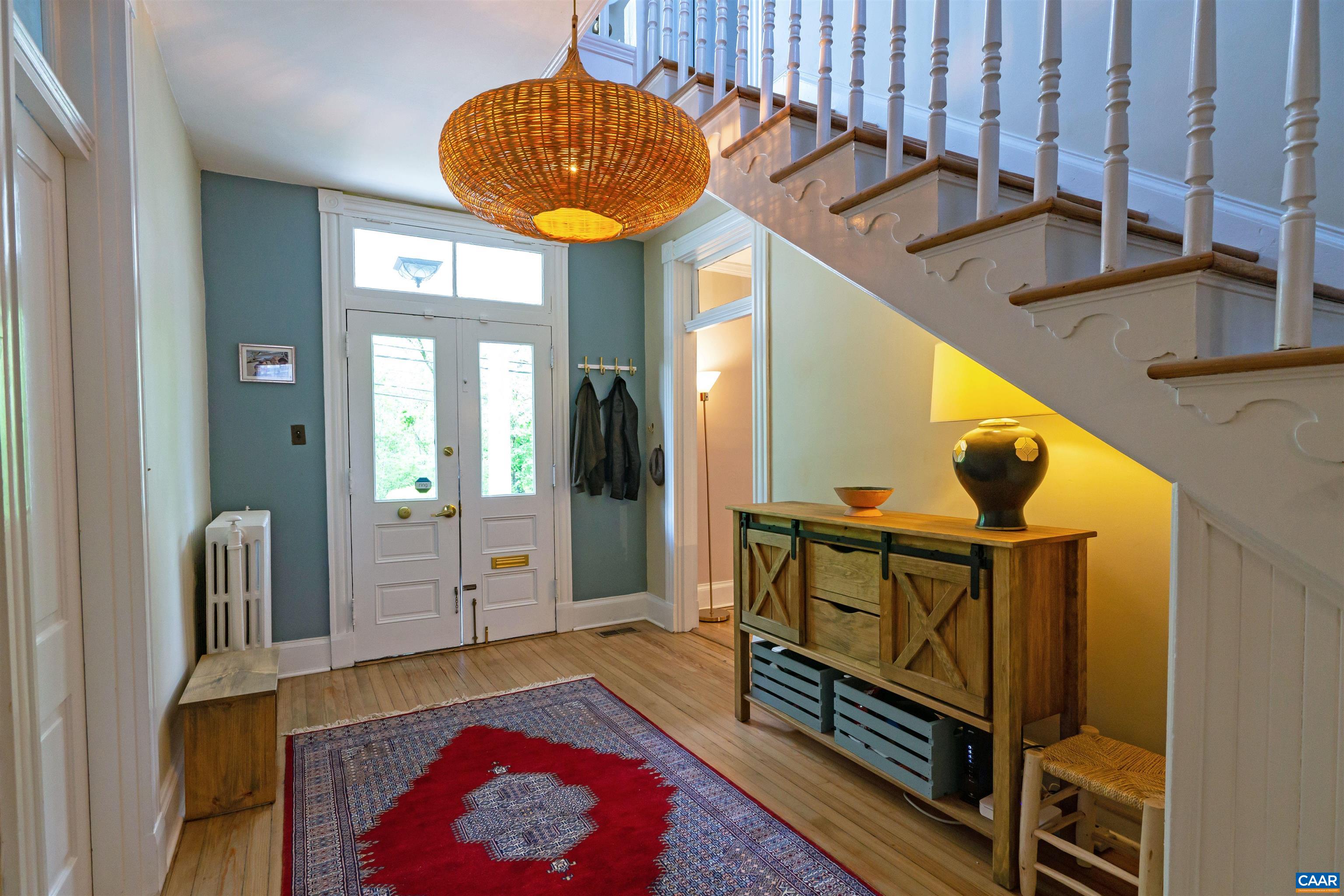 921 CHERRY AVE, CHARLOTTESVILLE, Virginia 22903, 5 Bedrooms Bedrooms, ,2 BathroomsBathrooms,Residential,921 CHERRY AVE,665939 MLS # 665939