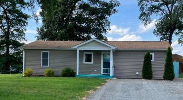 219 MATTOX AVE, COLONIAL BEACH, Virginia 22443, 3 Bedrooms Bedrooms, 6 Rooms Rooms,2 BathroomsBathrooms,Residential,For sale,219 MATTOX AVE,VAWE2008746 MLS # VAWE2008746