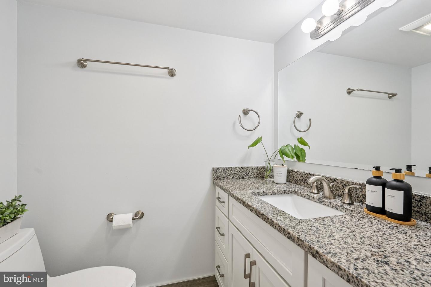1301 N COURTHOUSE RD #1812, ARLINGTON, Virginia 22201, 1 Bedroom Bedrooms, ,1 BathroomBathrooms,Residential,For sale,1301 N COURTHOUSE RD #1812,VAAR2056584 MLS # VAAR2056584