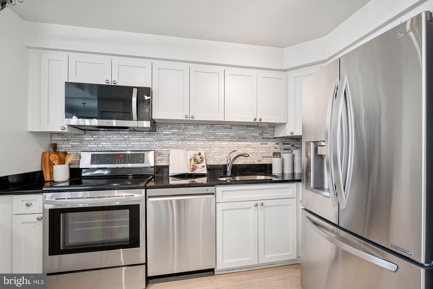 1301 N COURTHOUSE RD #1812, ARLINGTON, Virginia 22201, 1 Bedroom Bedrooms, ,1 BathroomBathrooms,Residential,For sale,1301 N COURTHOUSE RD #1812,VAAR2056584 MLS # VAAR2056584