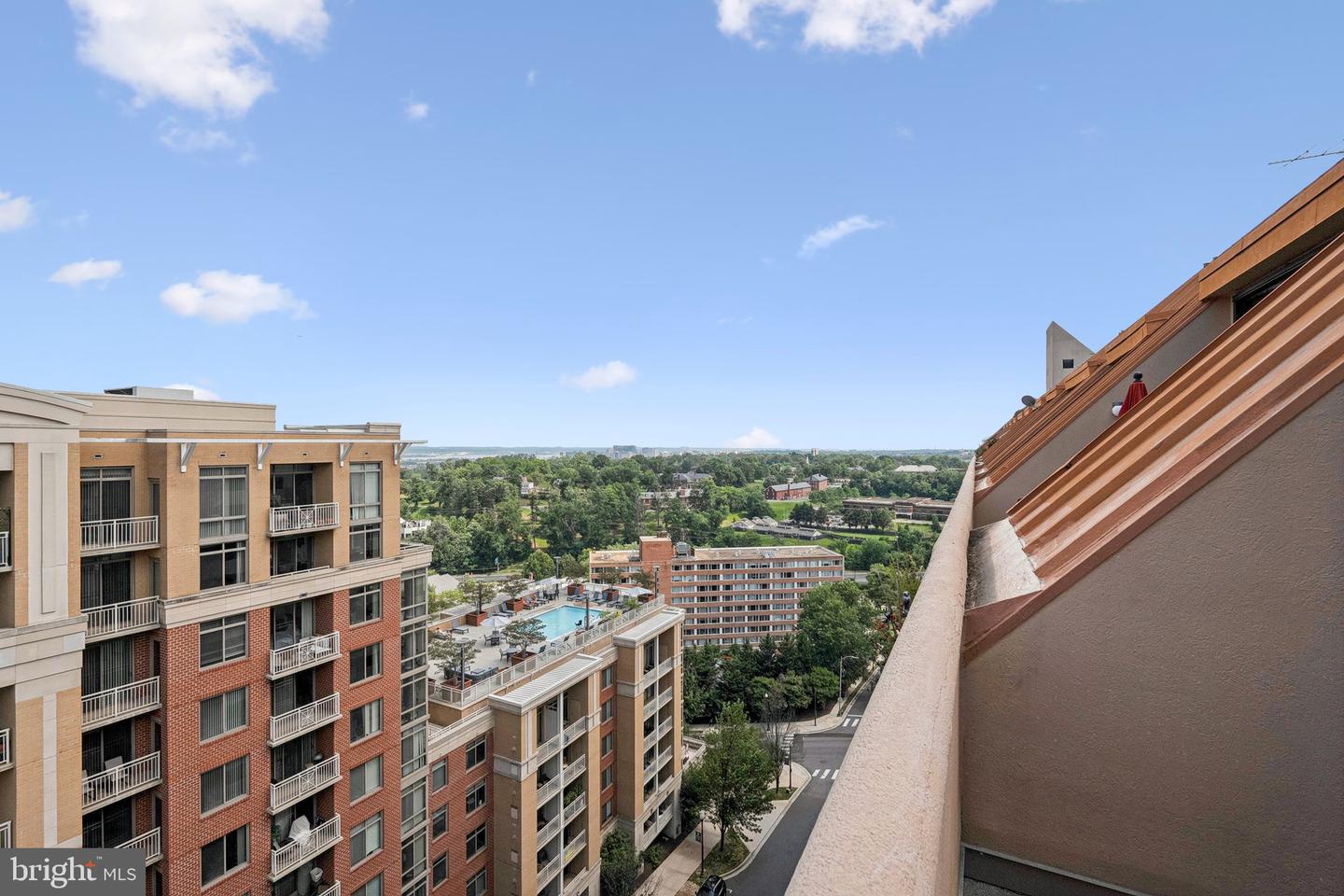 1301 N COURTHOUSE RD #1812, ARLINGTON, Virginia 22201, 1 Bedroom Bedrooms, ,1 BathroomBathrooms,Residential,For sale,1301 N COURTHOUSE RD #1812,VAAR2056584 MLS # VAAR2056584