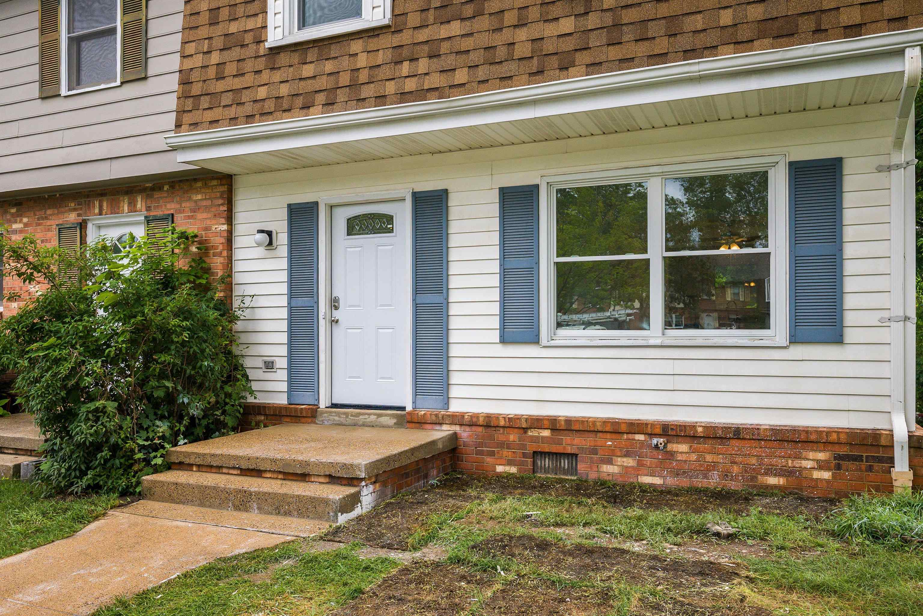 1114 MOUNTAIN VIEW DR, HARRISONBURG, Virginia 22801, 3 Bedrooms Bedrooms, ,1 BathroomBathrooms,Residential,1114 MOUNTAIN VIEW DR,665963 MLS # 665963