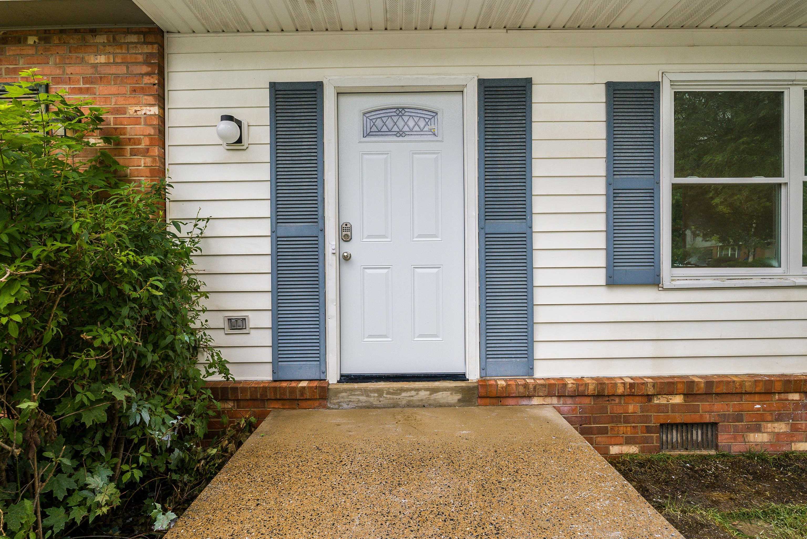 1114 MOUNTAIN VIEW DR, HARRISONBURG, Virginia 22801, 3 Bedrooms Bedrooms, ,1 BathroomBathrooms,Residential,1114 MOUNTAIN VIEW DR,665963 MLS # 665963