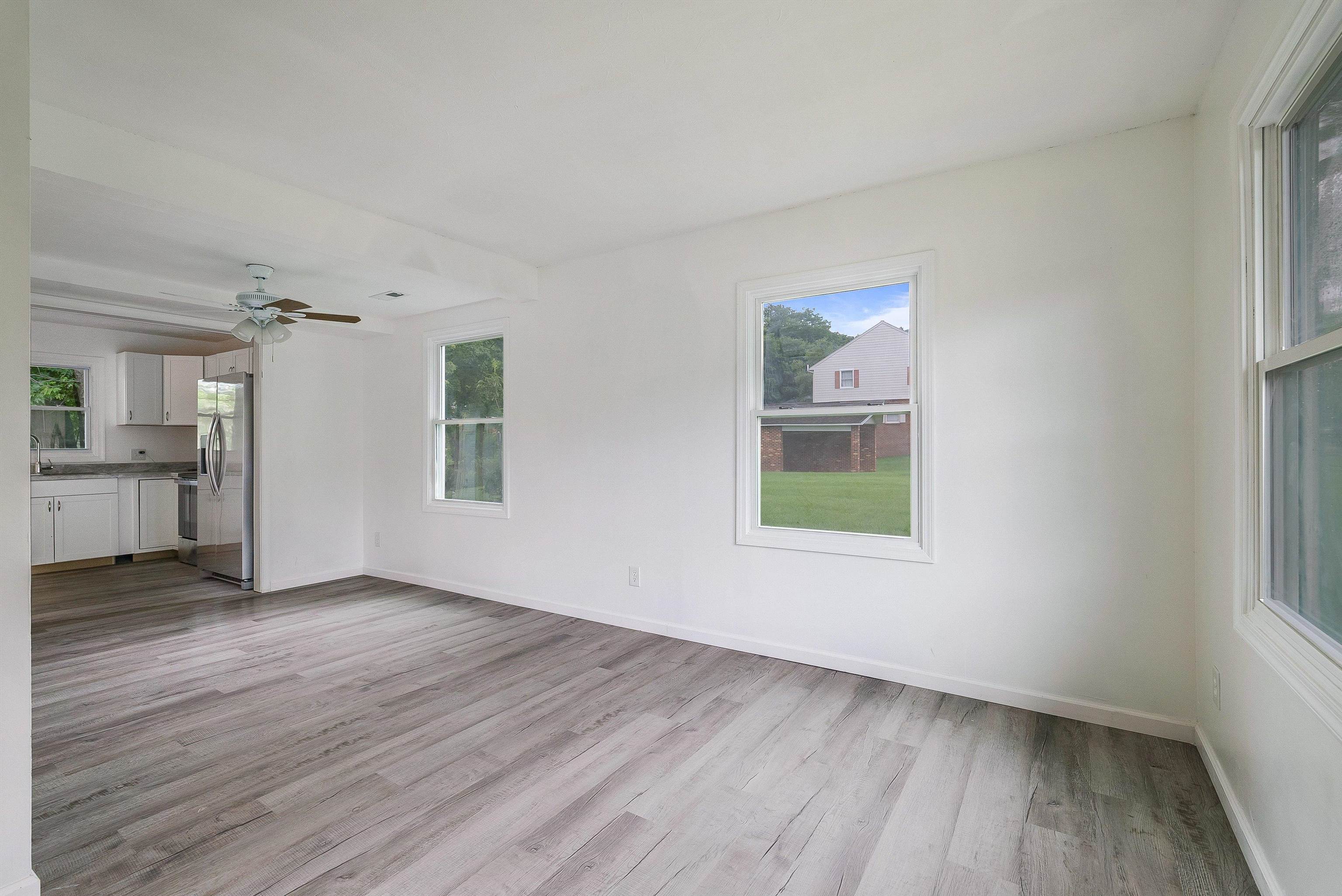 1114 MOUNTAIN VIEW DR, HARRISONBURG, Virginia 22801, 3 Bedrooms Bedrooms, ,1 BathroomBathrooms,Residential,1114 MOUNTAIN VIEW DR,665963 MLS # 665963