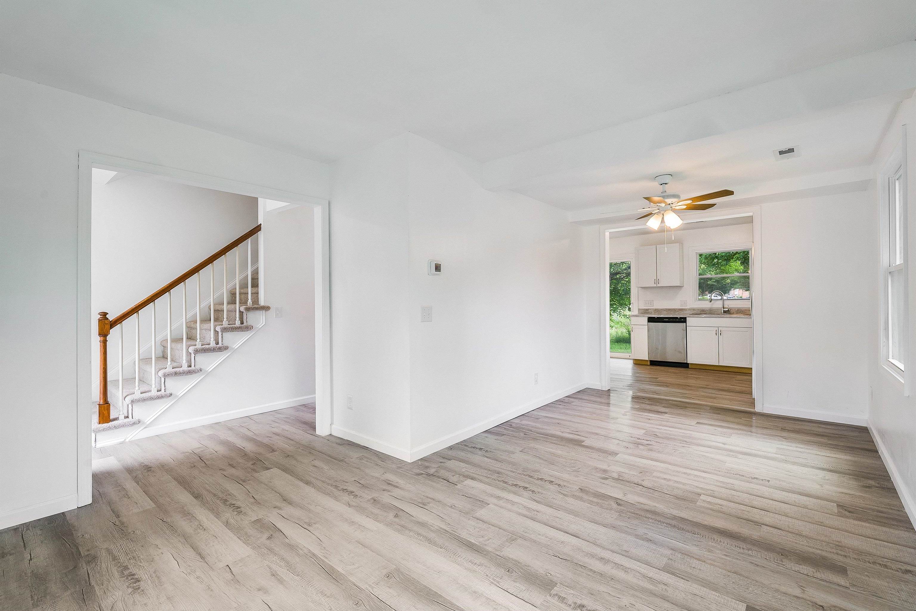 1114 MOUNTAIN VIEW DR, HARRISONBURG, Virginia 22801, 3 Bedrooms Bedrooms, ,1 BathroomBathrooms,Residential,1114 MOUNTAIN VIEW DR,665963 MLS # 665963