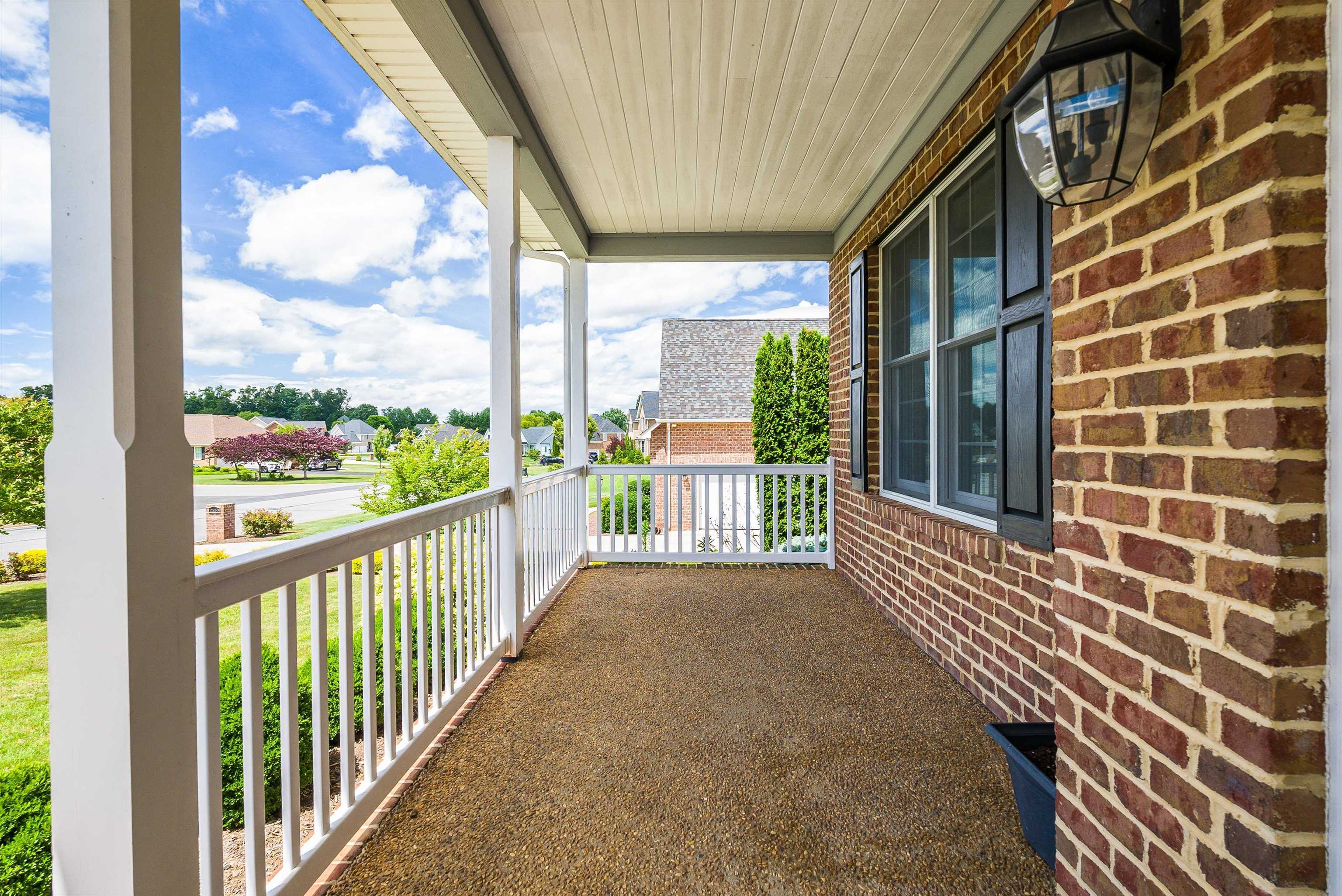 2554 VILLAGE DR, WAYNESBORO, Virginia 22980, 3 Bedrooms Bedrooms, ,2 BathroomsBathrooms,Residential,2554 VILLAGE DR,665967 MLS # 665967