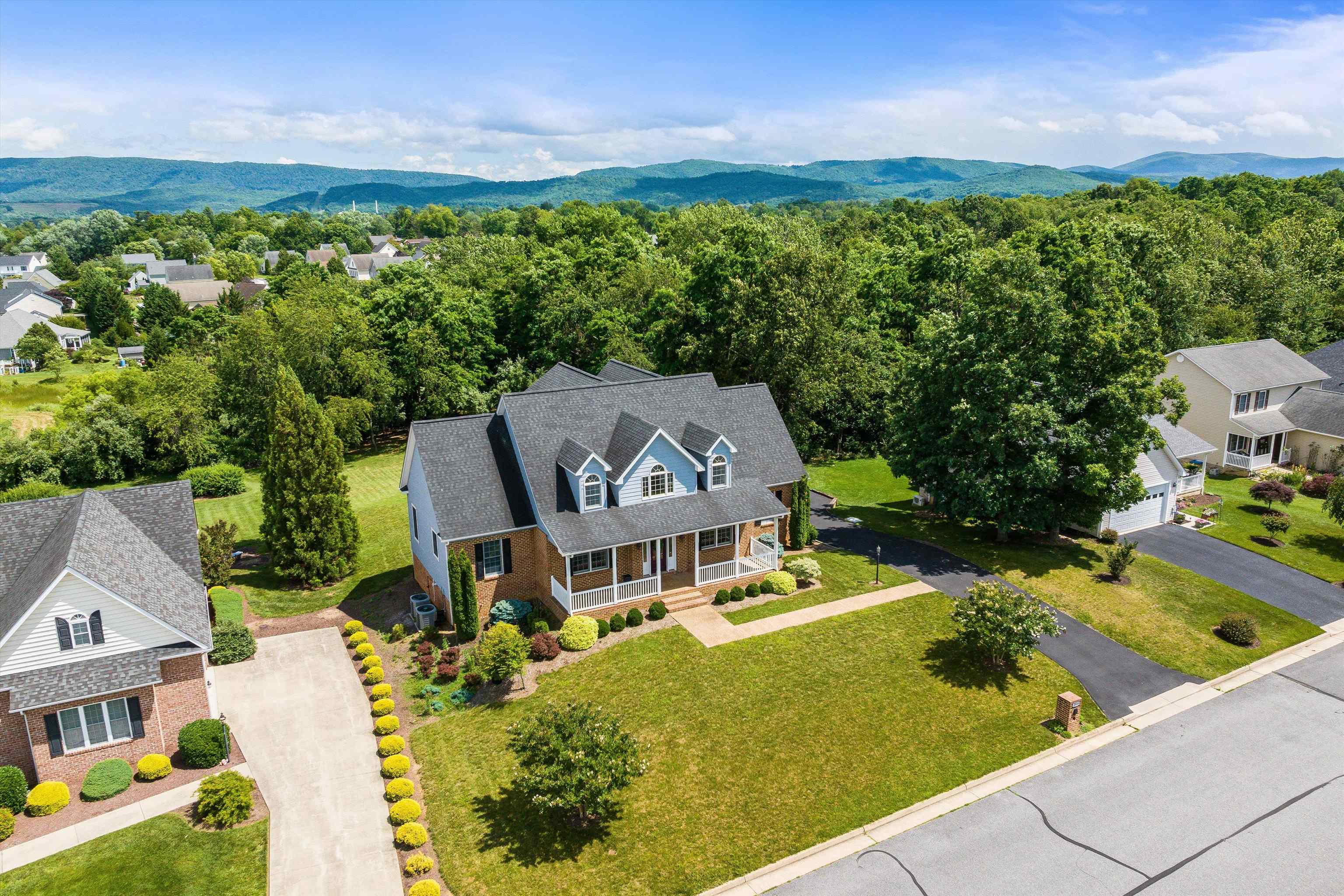 2554 VILLAGE DR, WAYNESBORO, Virginia 22980, 3 Bedrooms Bedrooms, ,2 BathroomsBathrooms,Residential,2554 VILLAGE DR,665967 MLS # 665967