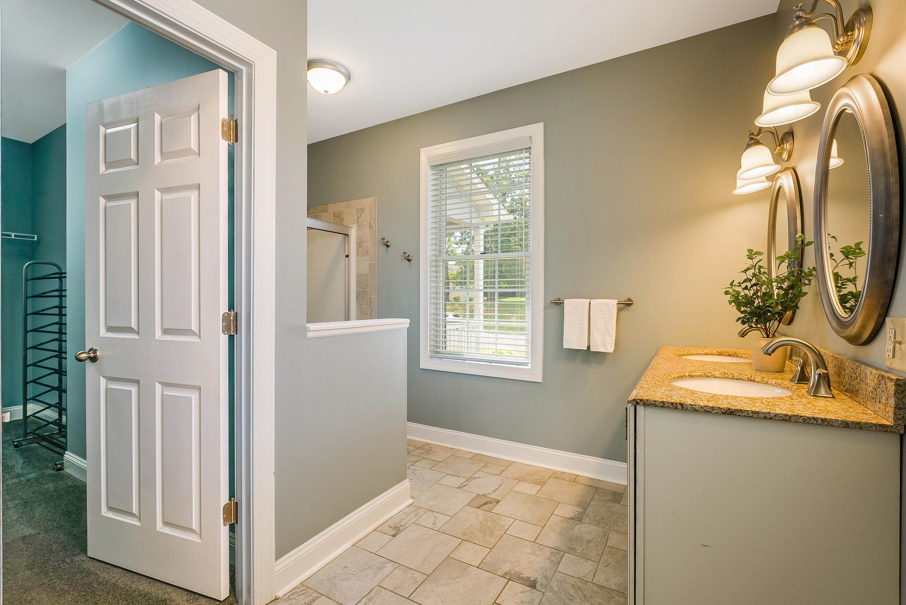 2554 VILLAGE DR, WAYNESBORO, Virginia 22980, 3 Bedrooms Bedrooms, ,2 BathroomsBathrooms,Residential,2554 VILLAGE DR,665967 MLS # 665967