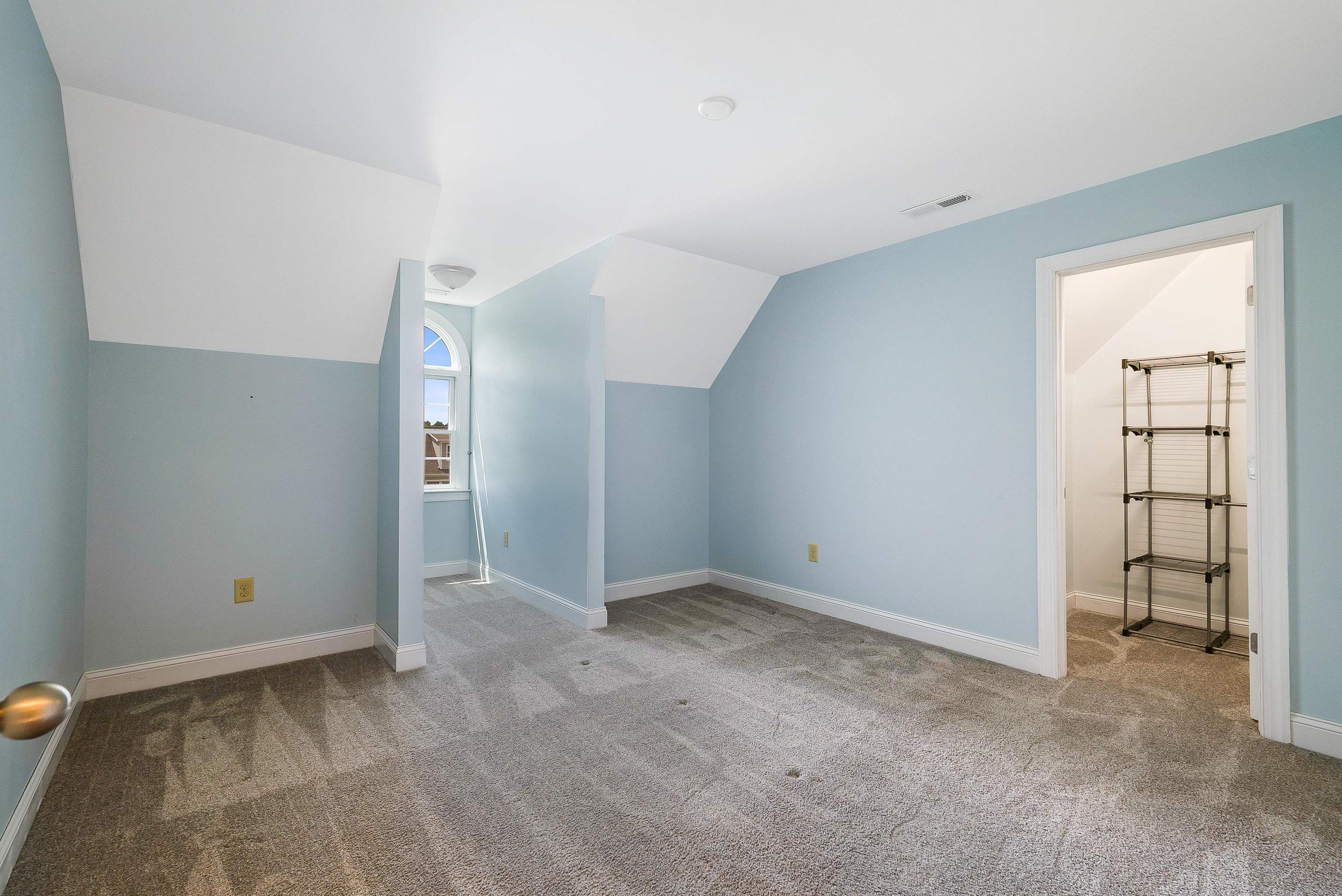 2554 VILLAGE DR, WAYNESBORO, Virginia 22980, 3 Bedrooms Bedrooms, ,2 BathroomsBathrooms,Residential,2554 VILLAGE DR,665967 MLS # 665967