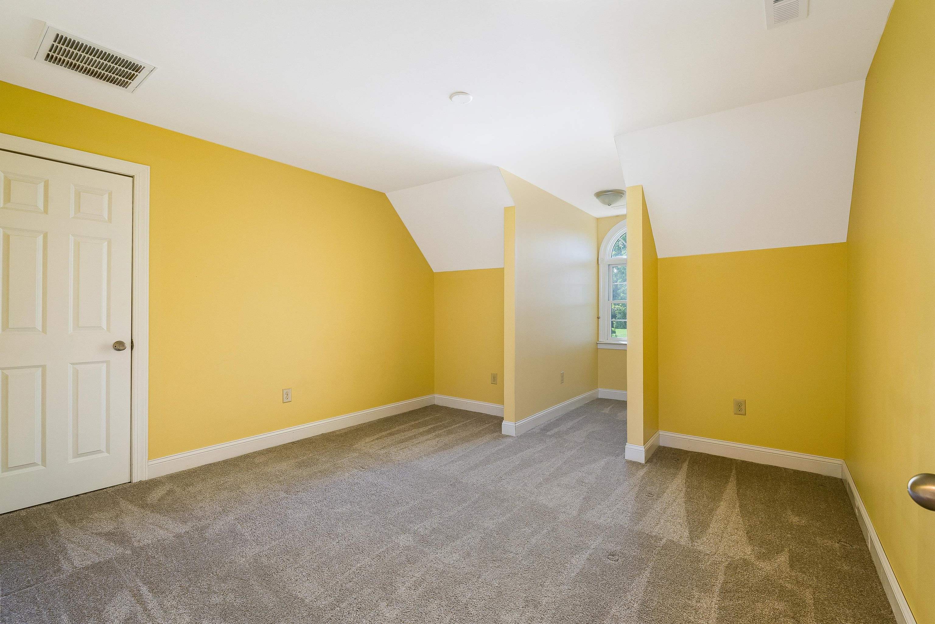 2554 VILLAGE DR, WAYNESBORO, Virginia 22980, 3 Bedrooms Bedrooms, ,2 BathroomsBathrooms,Residential,2554 VILLAGE DR,665967 MLS # 665967