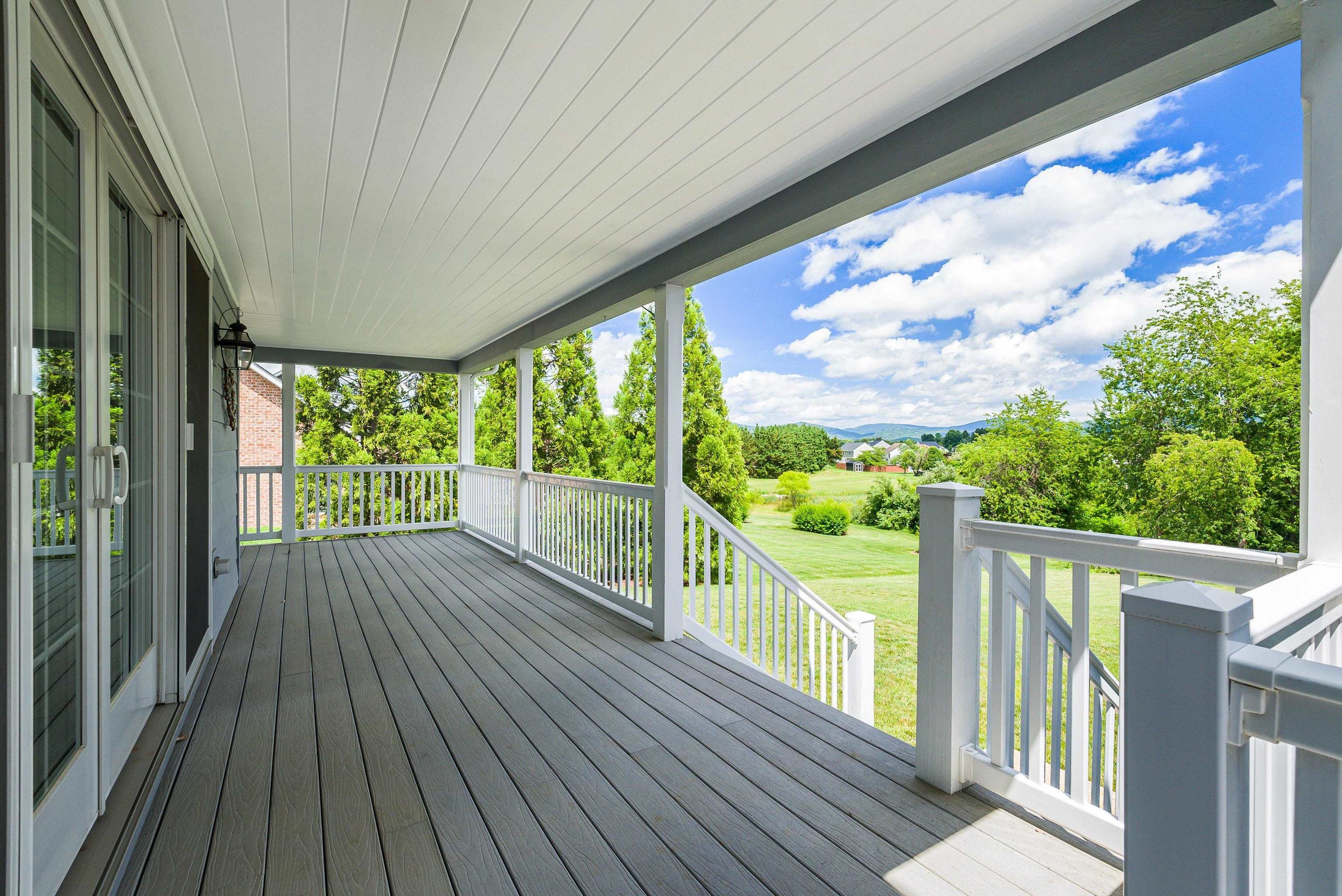 2554 VILLAGE DR, WAYNESBORO, Virginia 22980, 3 Bedrooms Bedrooms, ,2 BathroomsBathrooms,Residential,2554 VILLAGE DR,665967 MLS # 665967