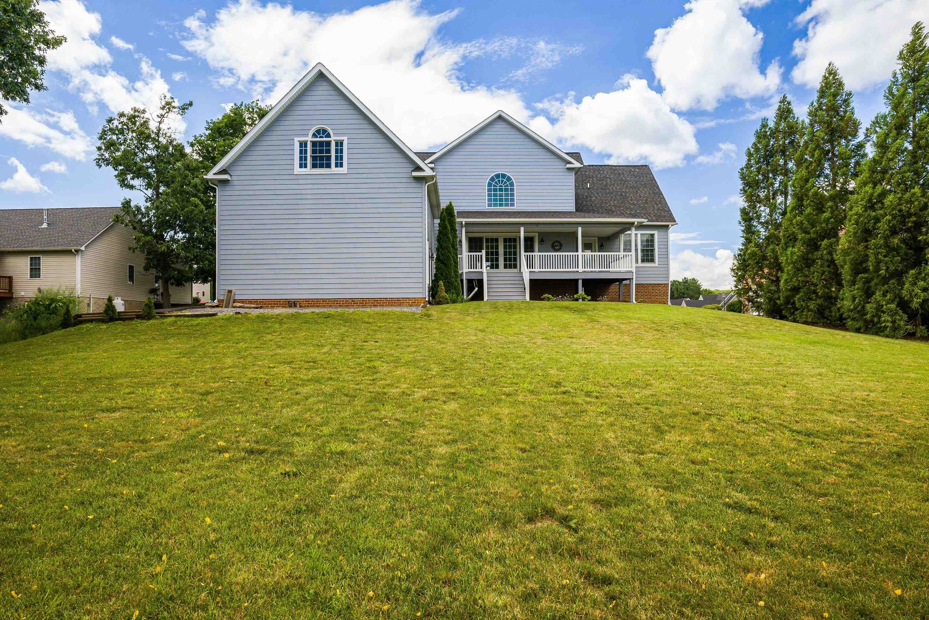 2554 VILLAGE DR, WAYNESBORO, Virginia 22980, 3 Bedrooms Bedrooms, ,2 BathroomsBathrooms,Residential,2554 VILLAGE DR,665967 MLS # 665967