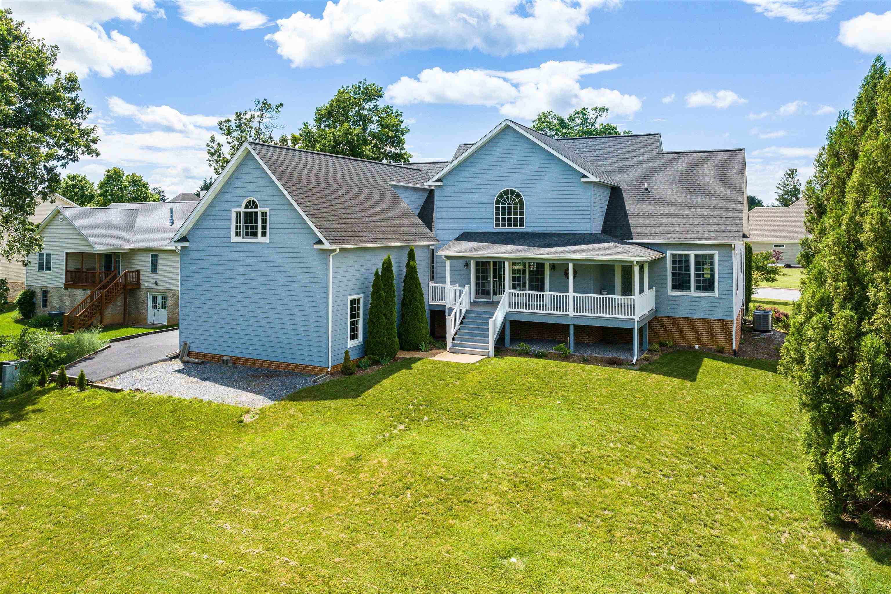2554 VILLAGE DR, WAYNESBORO, Virginia 22980, 3 Bedrooms Bedrooms, ,2 BathroomsBathrooms,Residential,2554 VILLAGE DR,665967 MLS # 665967