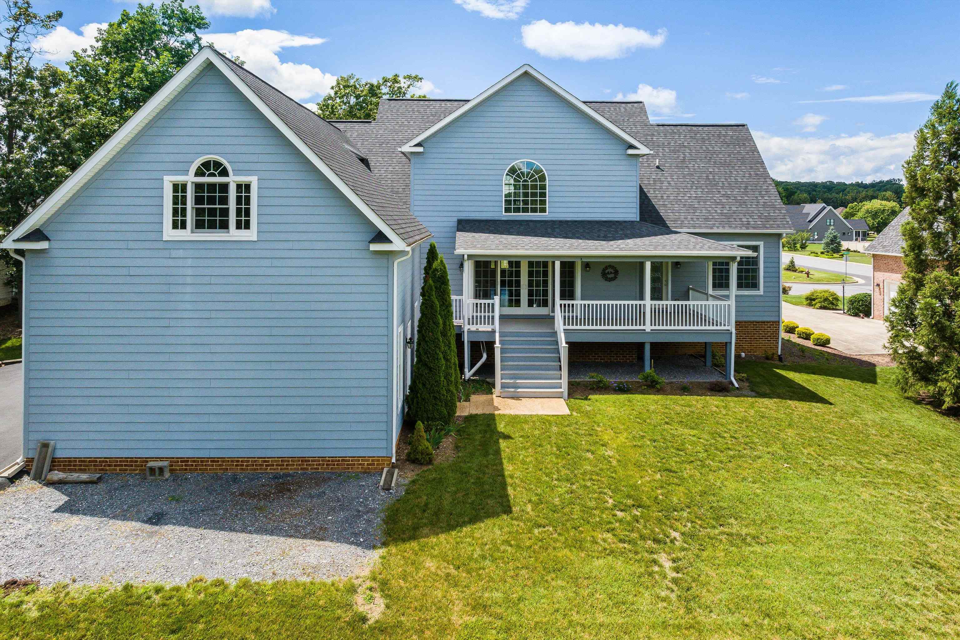 2554 VILLAGE DR, WAYNESBORO, Virginia 22980, 3 Bedrooms Bedrooms, ,2 BathroomsBathrooms,Residential,2554 VILLAGE DR,665967 MLS # 665967
