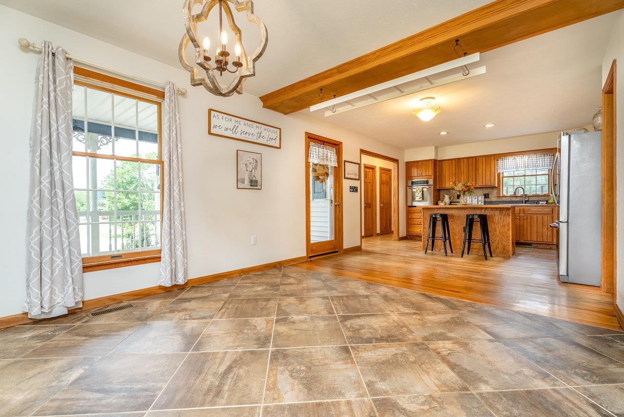 17962 OLD BARN LN, ELKTON, Virginia 22827, 4 Bedrooms Bedrooms, ,2 BathroomsBathrooms,Residential,17962 OLD BARN LN,665968 MLS # 665968