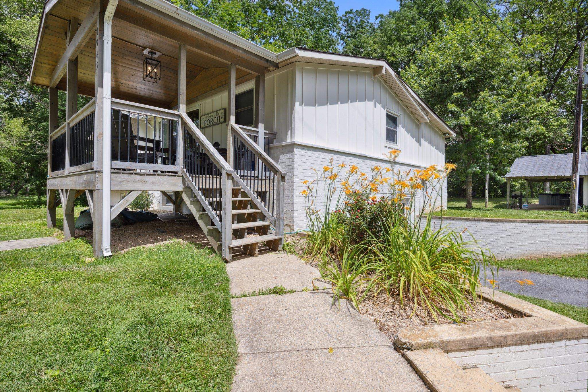 1945 SHENANDOAH SPRINGS LN, ELKTON, Virginia 22827, 5 Bedrooms Bedrooms, ,4 BathroomsBathrooms,Residential,Turn-Key Vacation Rental,1945 SHENANDOAH SPRINGS LN,665970 MLS # 665970