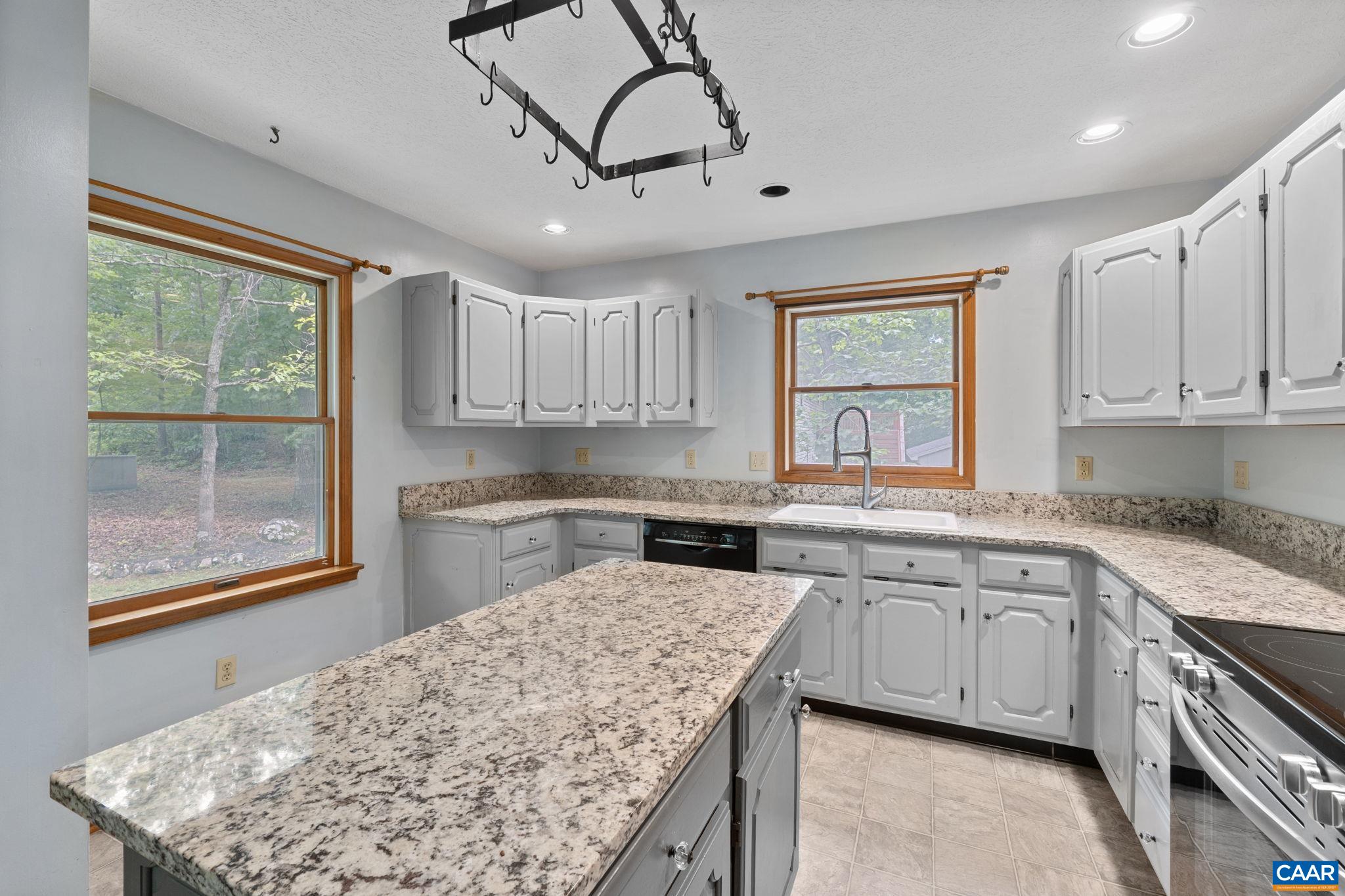 6 CHEYENNE CT, PALMYRA, Virginia 22963, 3 Bedrooms Bedrooms, ,3 BathroomsBathrooms,Residential,6 CHEYENNE CT,665974 MLS # 665974