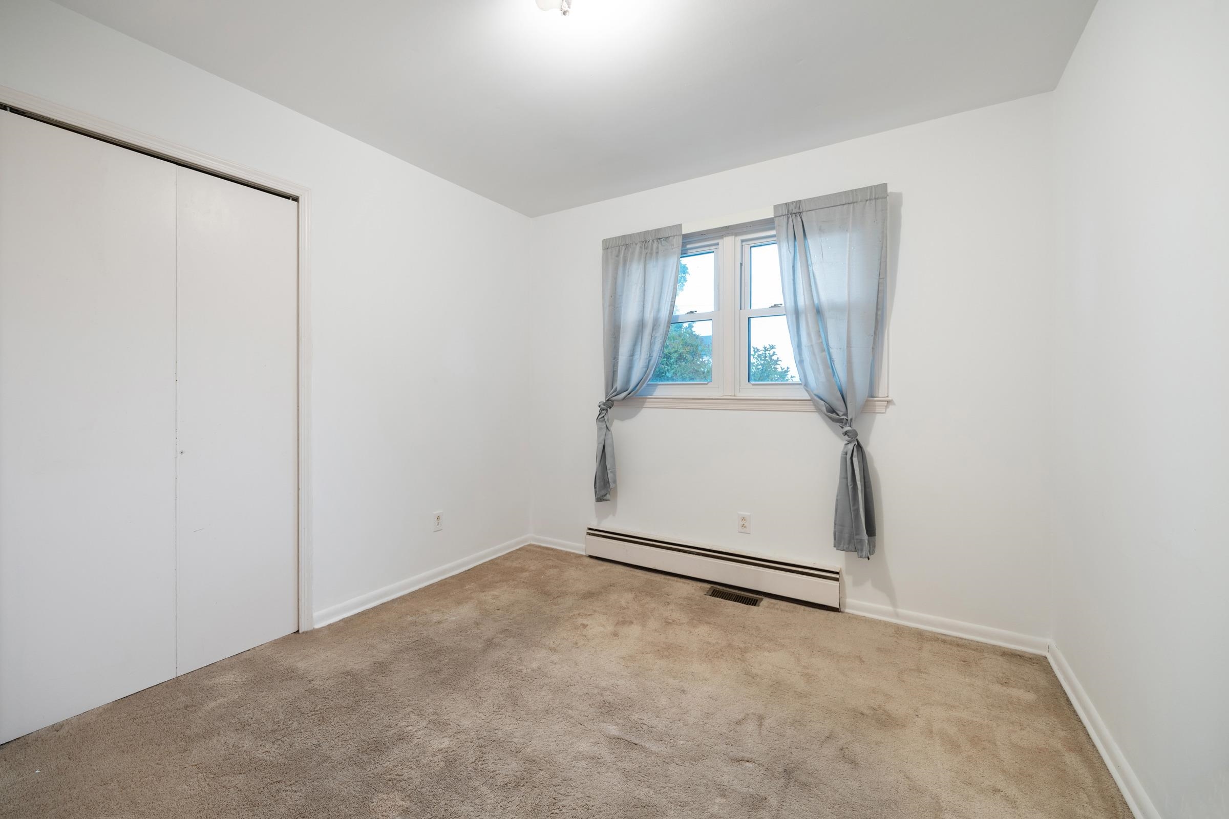 22286 SENEDO RD, EDINBURG, Virginia 22824, 3 Bedrooms Bedrooms, ,2 BathroomsBathrooms,Residential,22286 Senedo Rd,22286 SENEDO RD,665976 MLS # 665976