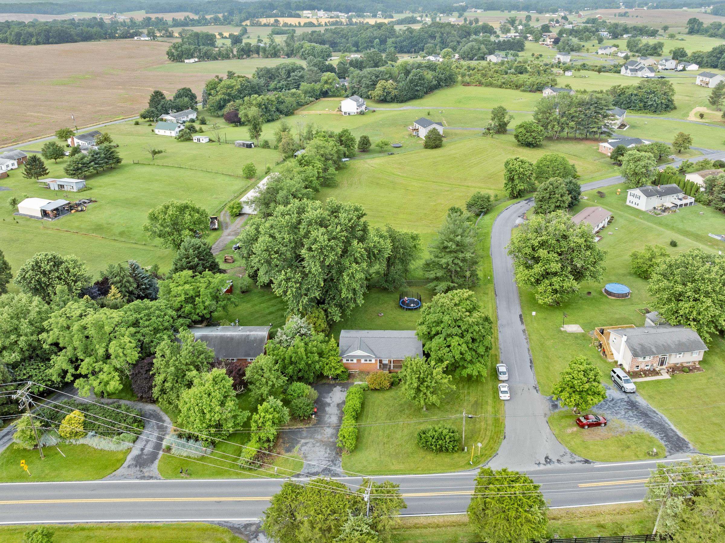 22286 SENEDO RD, EDINBURG, Virginia 22824, 3 Bedrooms Bedrooms, ,2 BathroomsBathrooms,Residential,22286 Senedo Rd,22286 SENEDO RD,665976 MLS # 665976