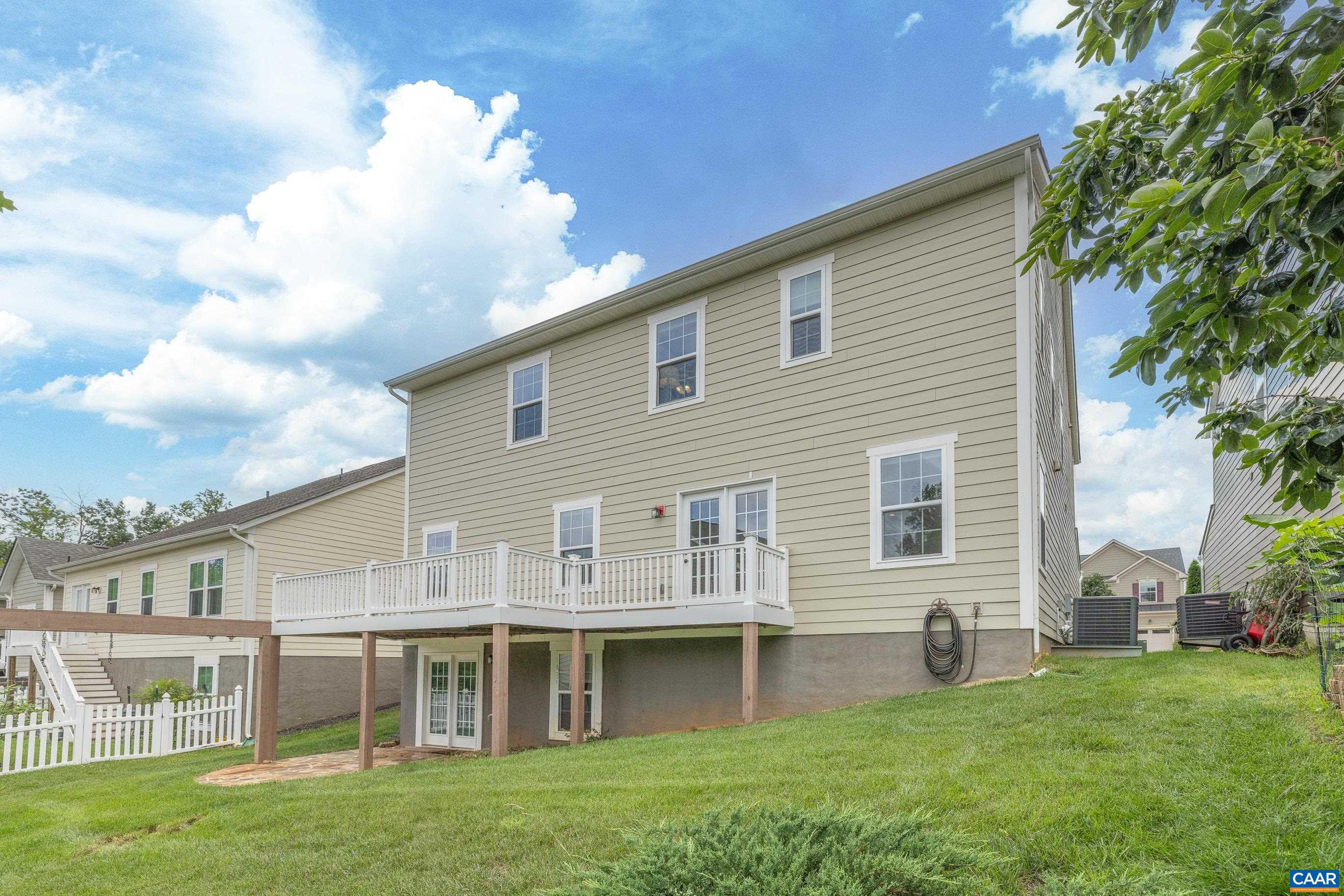 1622 FOWLER RIDGE CT, CHARLOTTESVILLE, Virginia 22901, 4 Bedrooms Bedrooms, ,4 BathroomsBathrooms,Residential,TORINO,1622 FOWLER RIDGE CT,665980 MLS # 665980