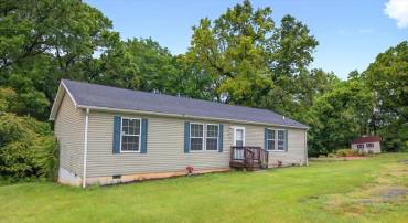 4767 S OX RD, EDINBURG, Virginia 22824, 3 Bedrooms Bedrooms, ,2 BathroomsBathrooms,Residential,4767 S OX RD,665981 MLS # 665981