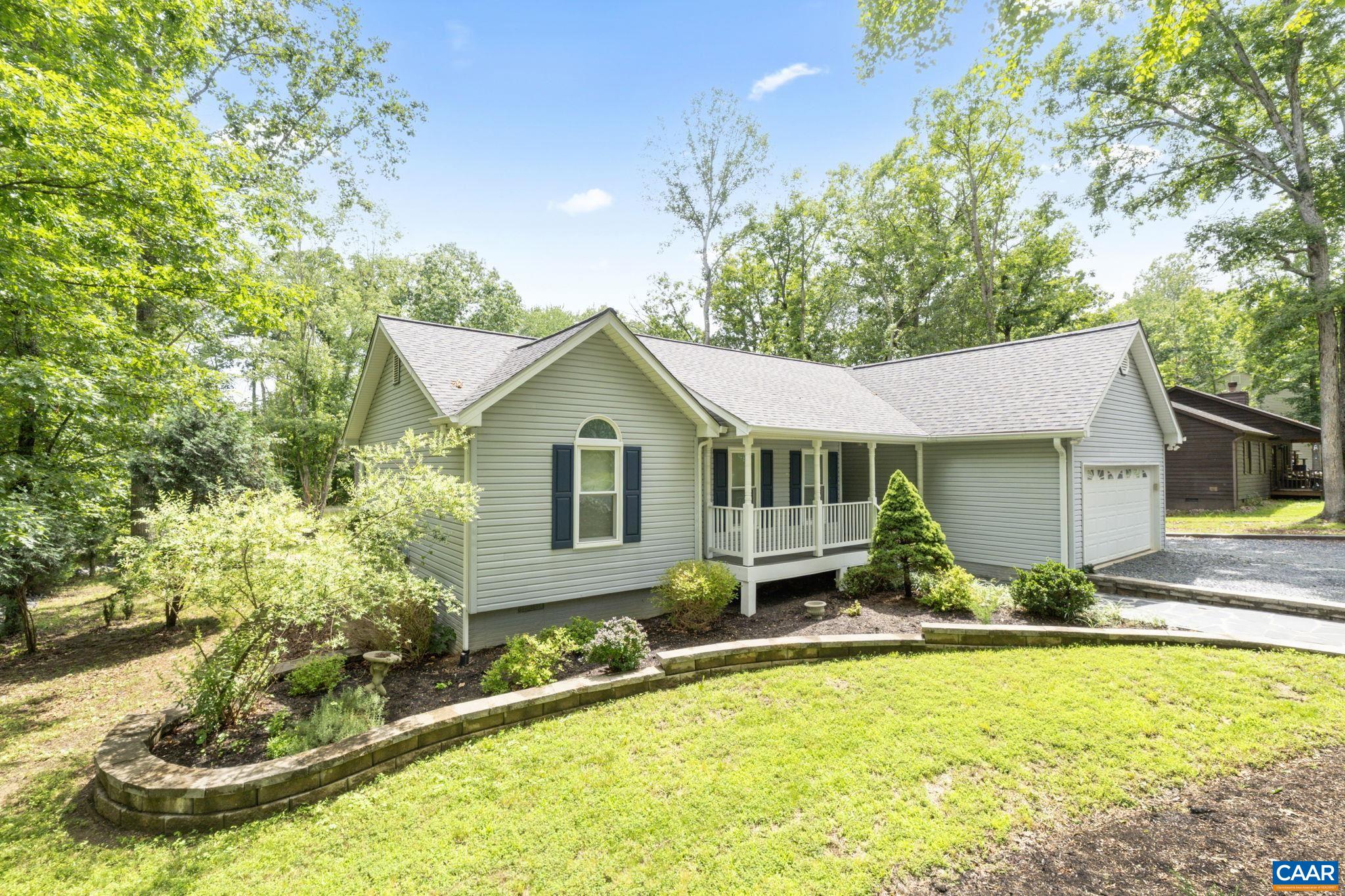 137 JEFFERSON DR, PALMYRA, Virginia 22963, 3 Bedrooms Bedrooms, ,2 BathroomsBathrooms,Residential,137 JEFFERSON DR,665984 MLS # 665984