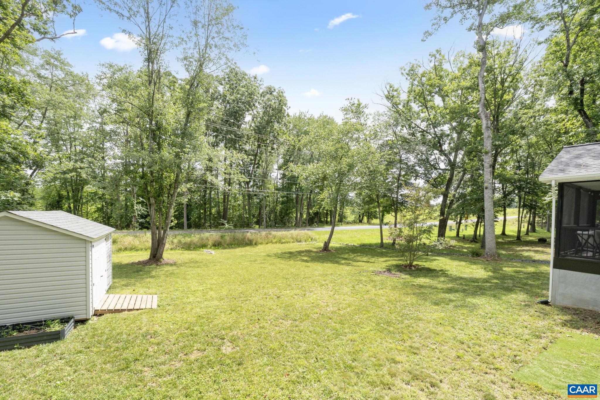 137 JEFFERSON DR, PALMYRA, Virginia 22963, 3 Bedrooms Bedrooms, ,2 BathroomsBathrooms,Residential,137 JEFFERSON DR,665984 MLS # 665984