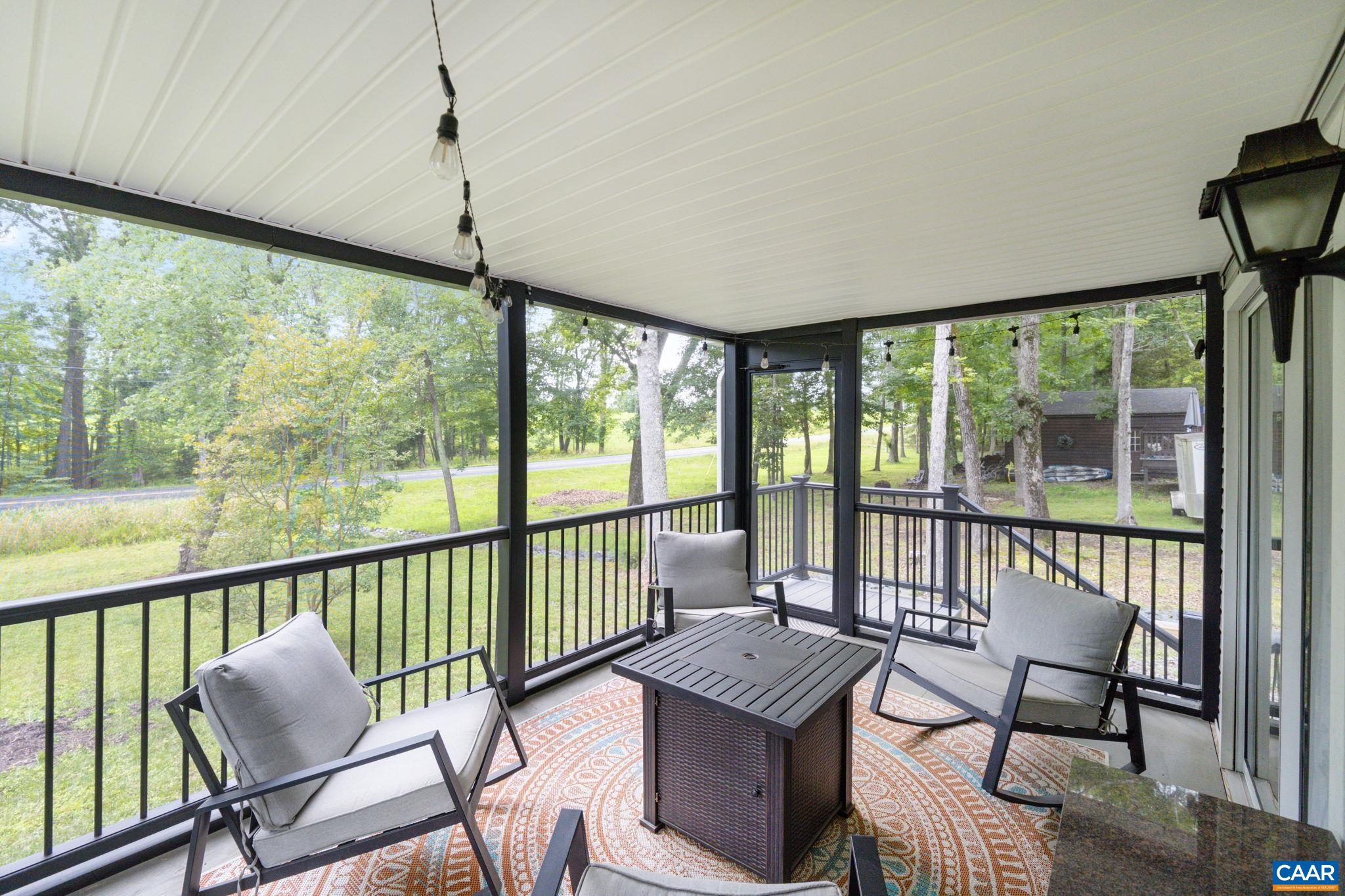 137 JEFFERSON DR, PALMYRA, Virginia 22963, 3 Bedrooms Bedrooms, ,2 BathroomsBathrooms,Residential,137 JEFFERSON DR,665984 MLS # 665984