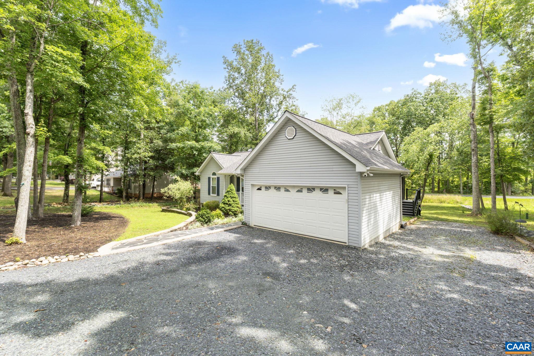 137 JEFFERSON DR, PALMYRA, Virginia 22963, 3 Bedrooms Bedrooms, ,2 BathroomsBathrooms,Residential,137 JEFFERSON DR,665984 MLS # 665984