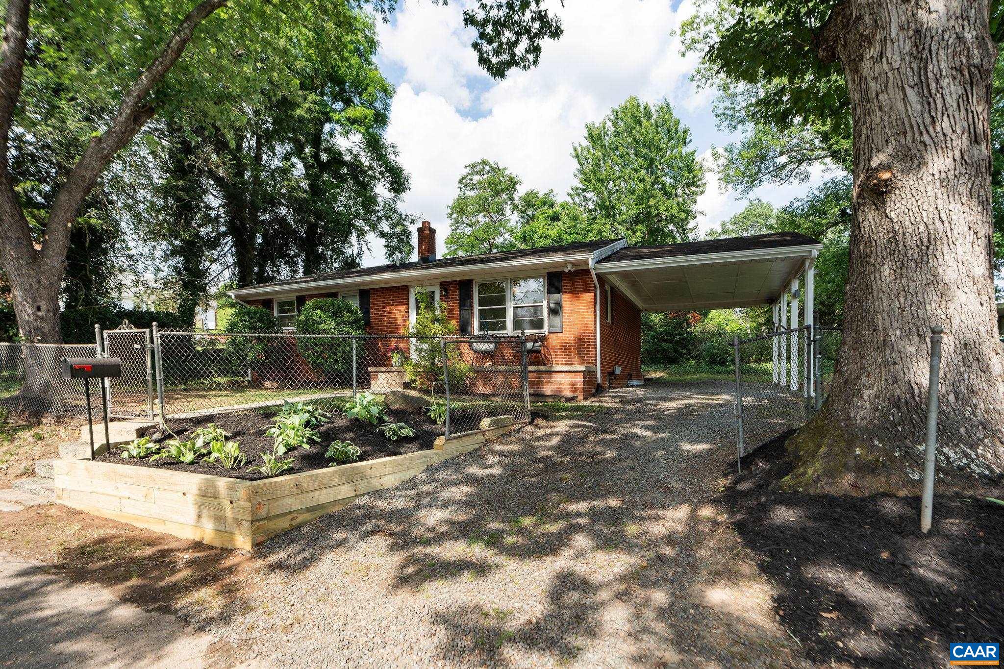 122 WESTERLY AVE, CHARLOTTESVILLE, Virginia 22903, 3 Bedrooms Bedrooms, ,1 BathroomBathrooms,Residential,122 WESTERLY AVE,665987 MLS # 665987