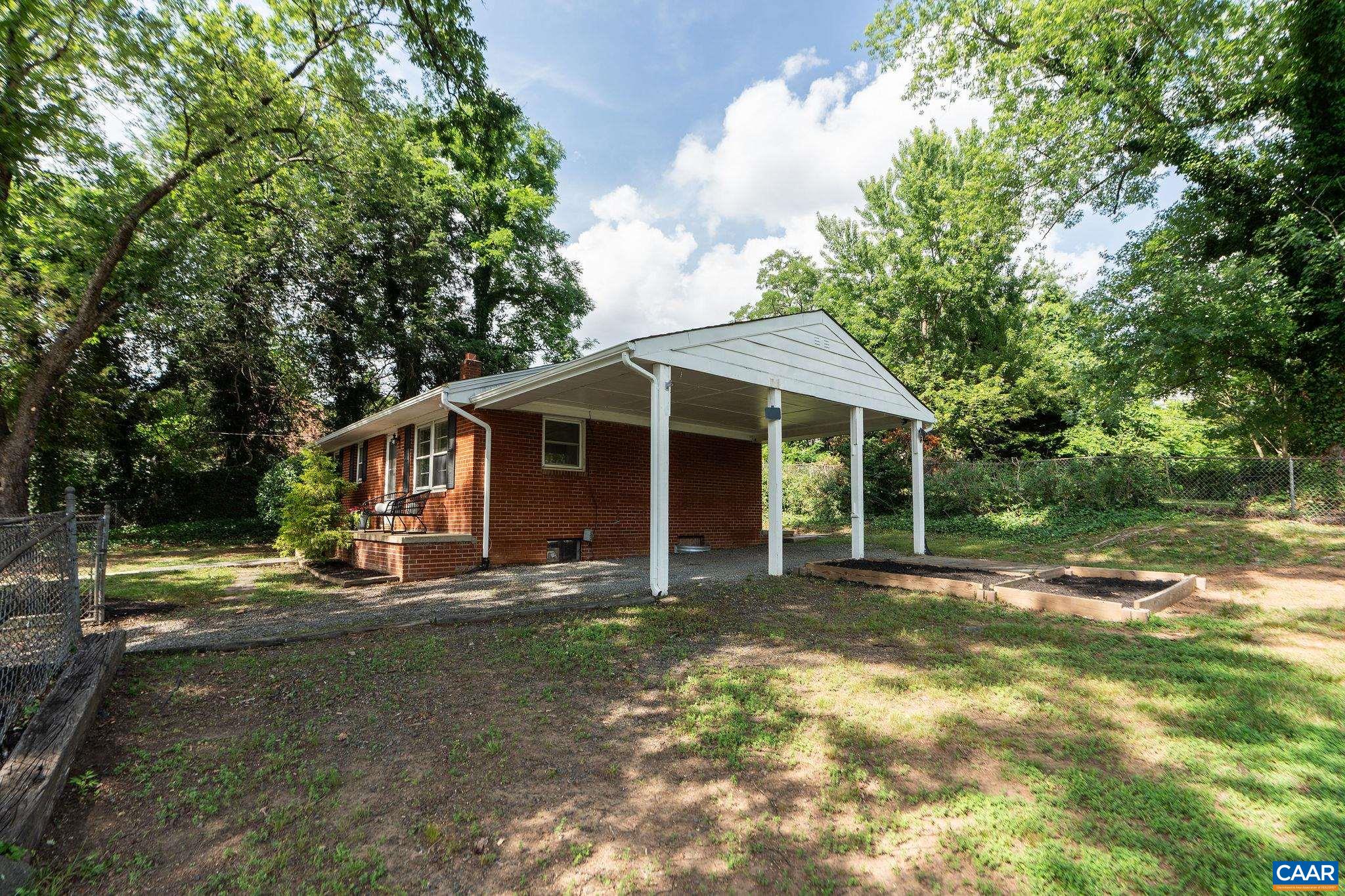122 WESTERLY AVE, CHARLOTTESVILLE, Virginia 22903, 3 Bedrooms Bedrooms, ,1 BathroomBathrooms,Residential,122 WESTERLY AVE,665987 MLS # 665987