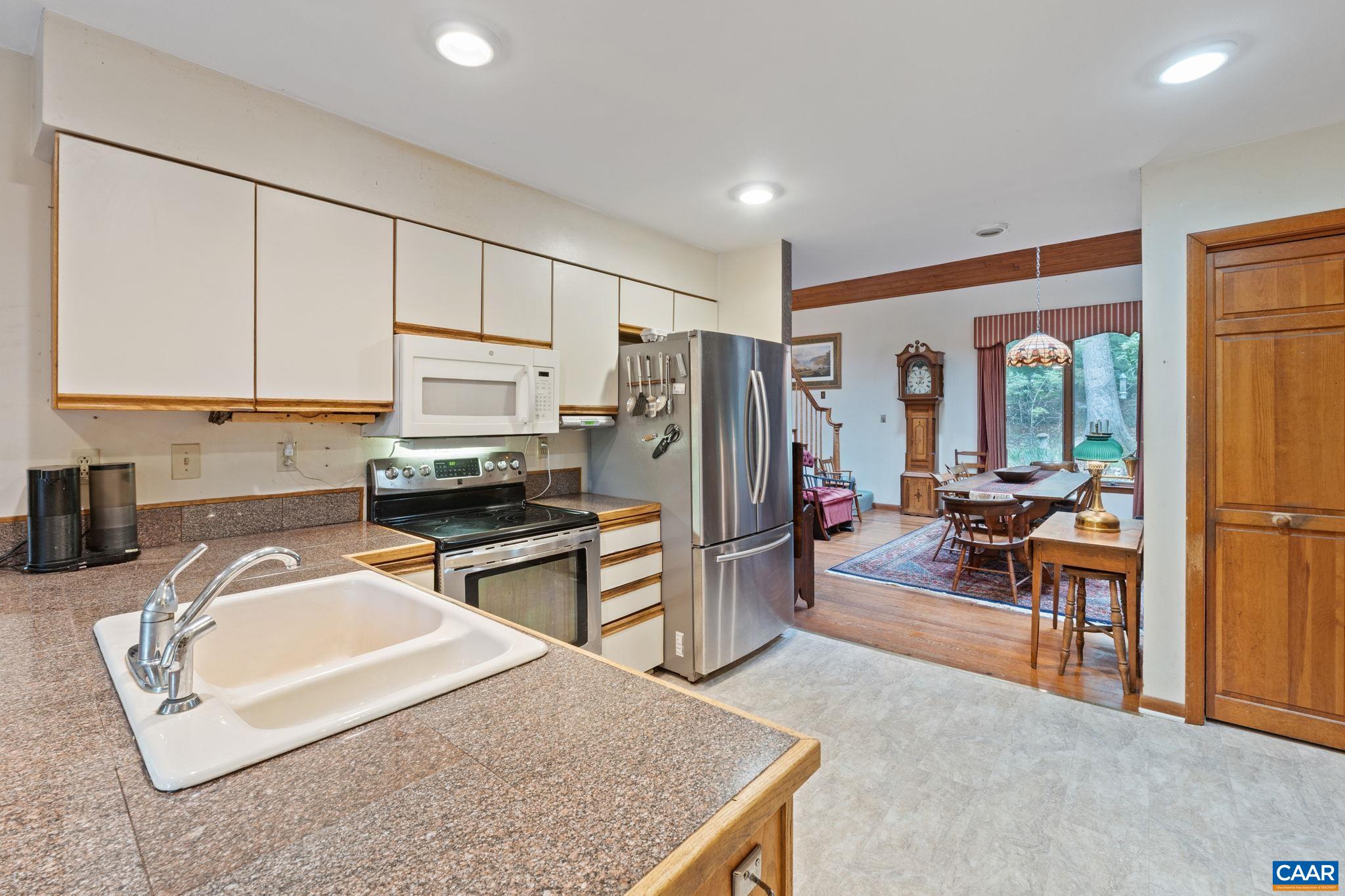 19 PIEDMONT LN, PALMYRA, Virginia 22963, 5 Bedrooms Bedrooms, ,4 BathroomsBathrooms,Residential,19 PIEDMONT LN,665992 MLS # 665992
