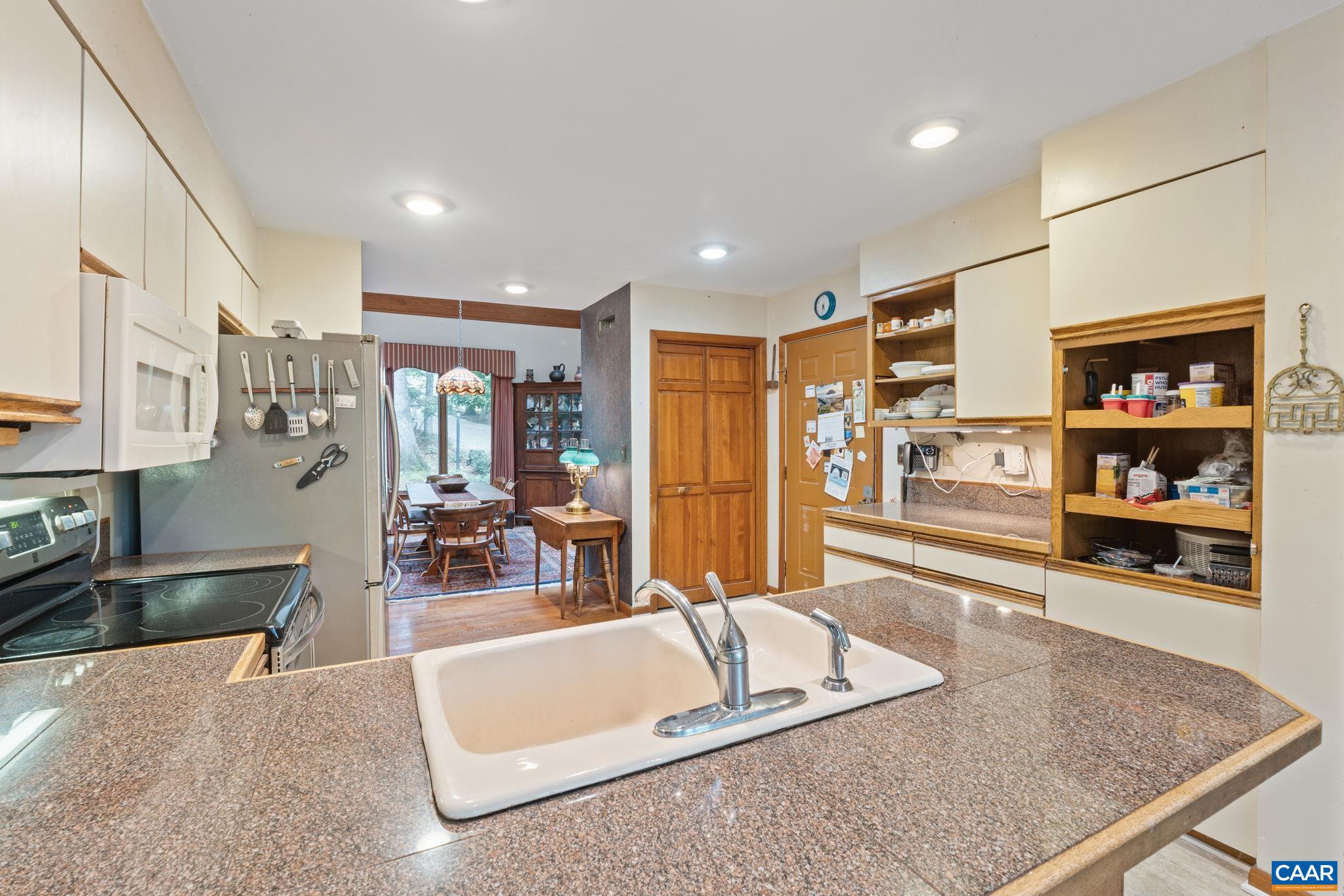 19 PIEDMONT LN, PALMYRA, Virginia 22963, 5 Bedrooms Bedrooms, ,4 BathroomsBathrooms,Residential,19 PIEDMONT LN,665992 MLS # 665992