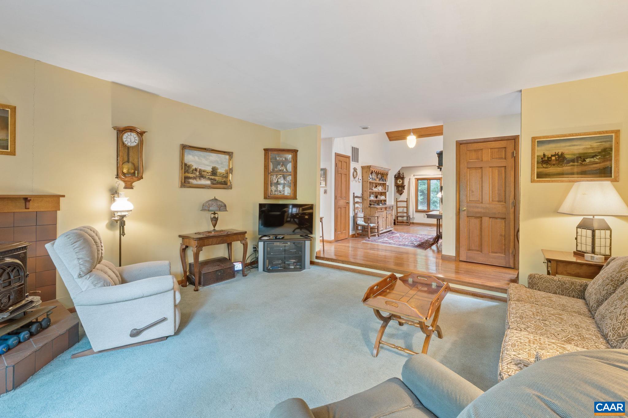 19 PIEDMONT LN, PALMYRA, Virginia 22963, 5 Bedrooms Bedrooms, ,4 BathroomsBathrooms,Residential,19 PIEDMONT LN,665992 MLS # 665992