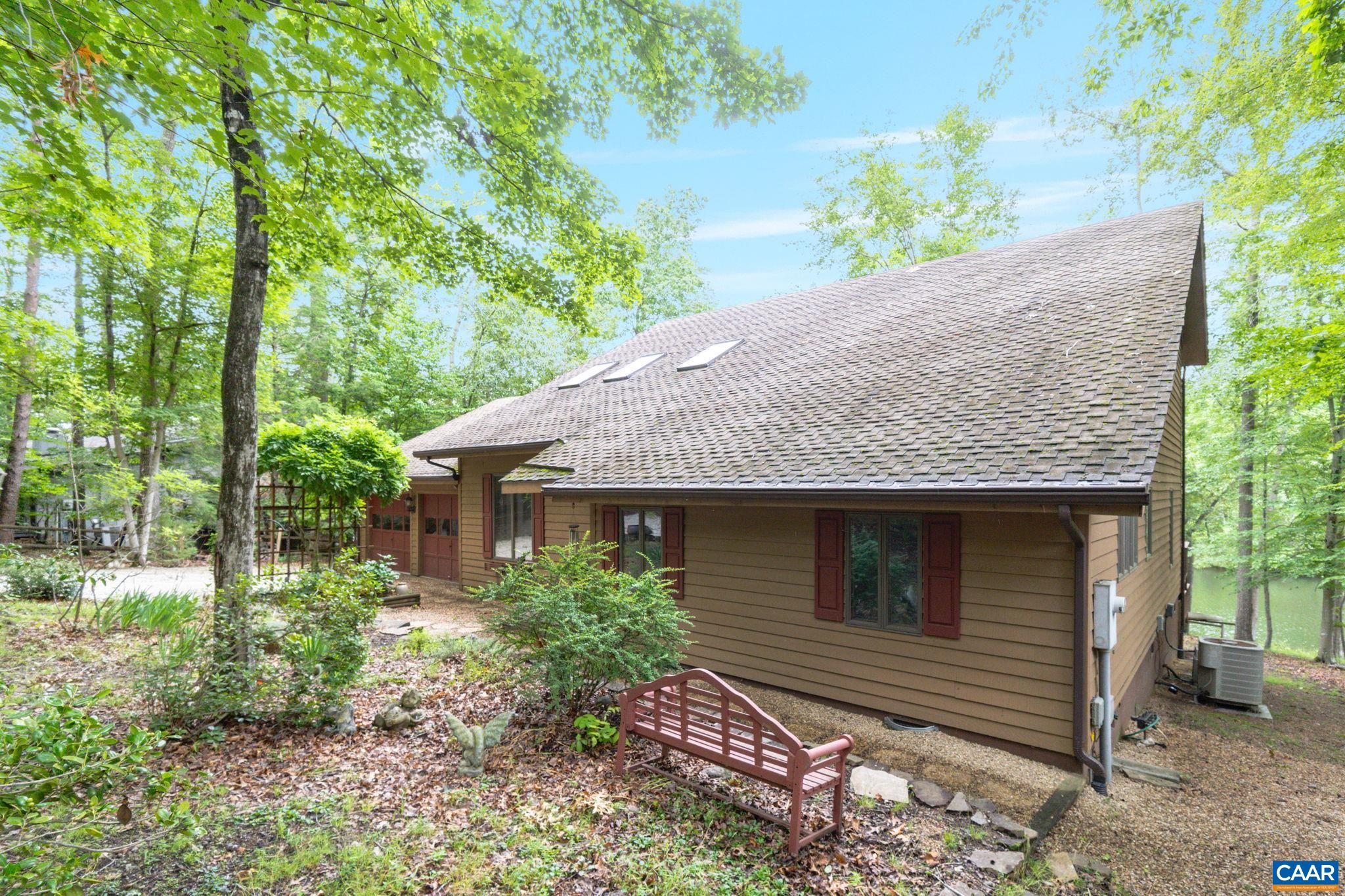 19 PIEDMONT LN, PALMYRA, Virginia 22963, 5 Bedrooms Bedrooms, ,4 BathroomsBathrooms,Residential,19 PIEDMONT LN,665992 MLS # 665992