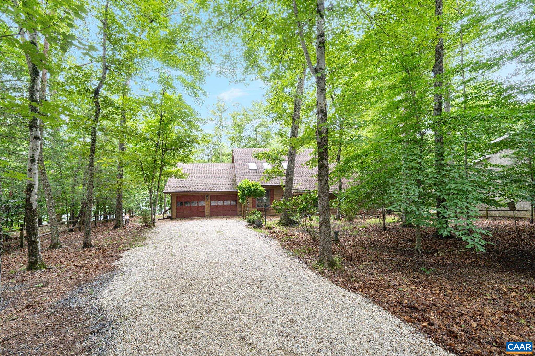 19 PIEDMONT LN, PALMYRA, Virginia 22963, 5 Bedrooms Bedrooms, ,4 BathroomsBathrooms,Residential,19 PIEDMONT LN,665992 MLS # 665992